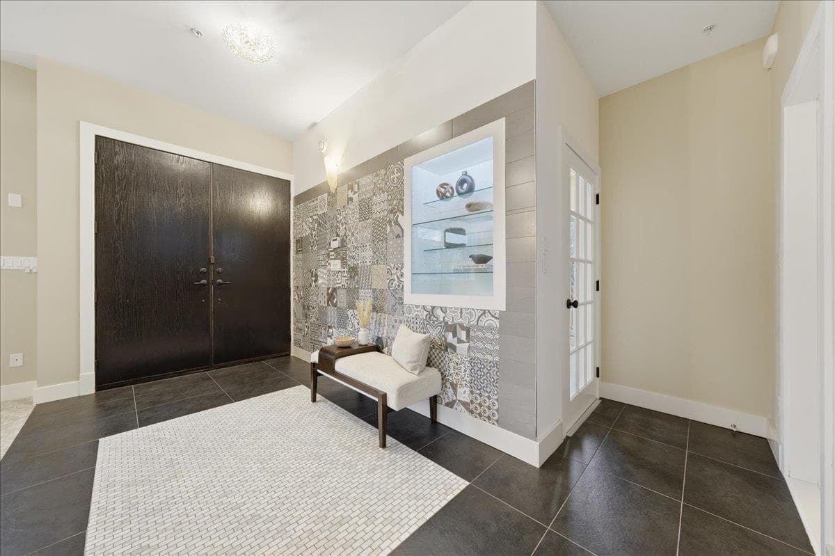 6733 Vivian Street, Vancouver, V5S 2T7 — photo 5