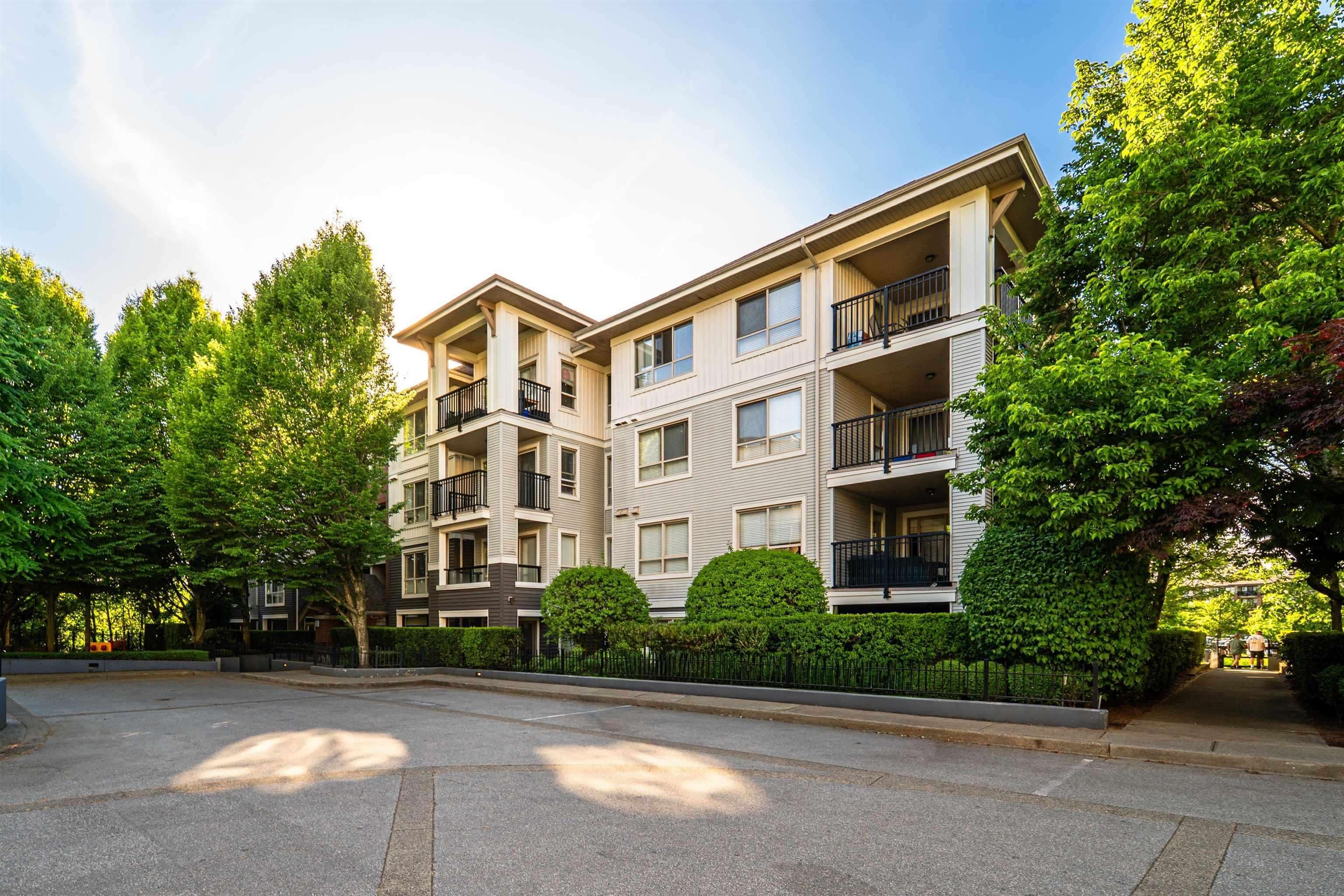 D401 - 8929 202 Street, Langley