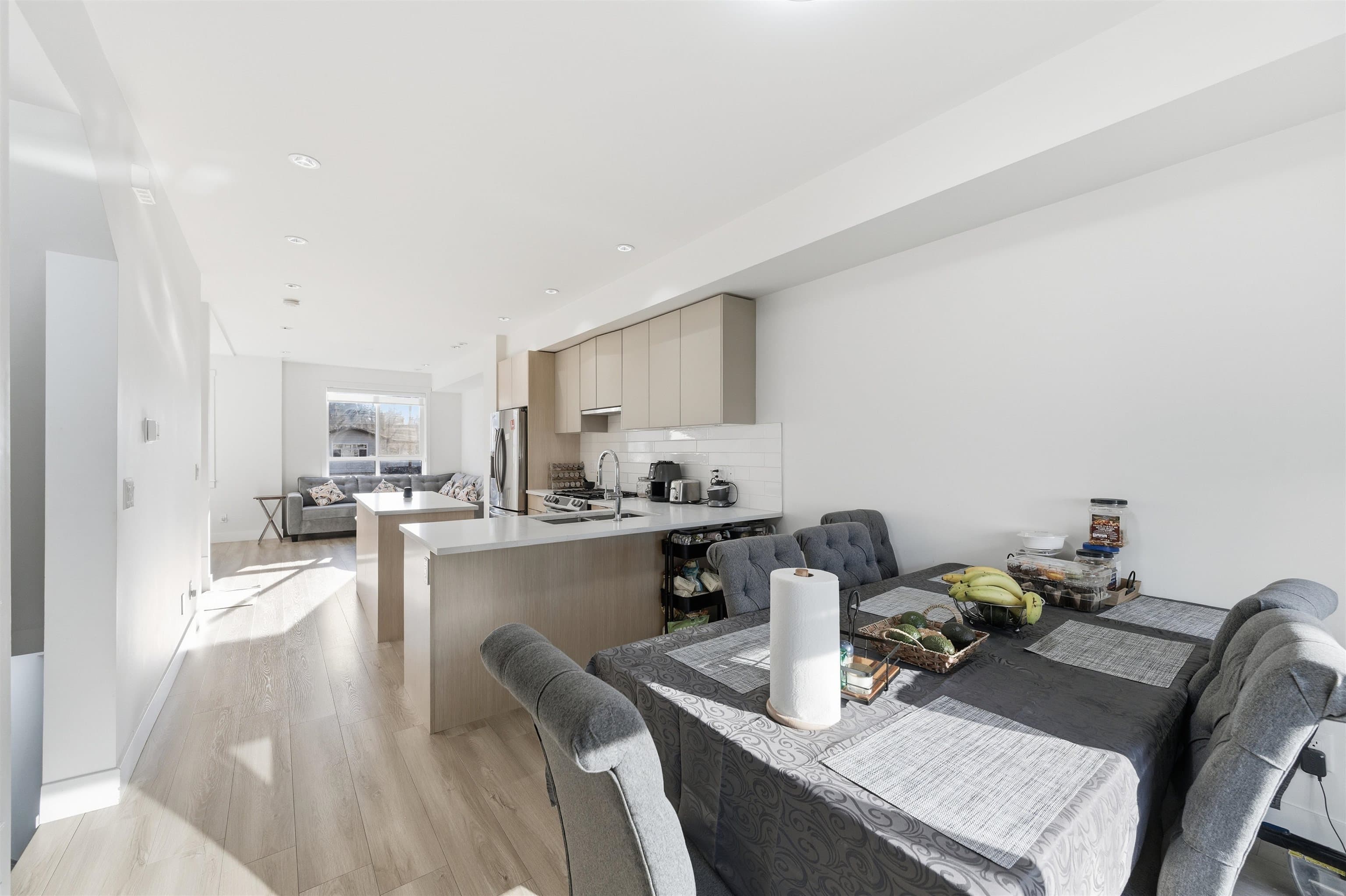 24 - 11556 72a Avenue, Delta, V4C 1A9 — photo 3