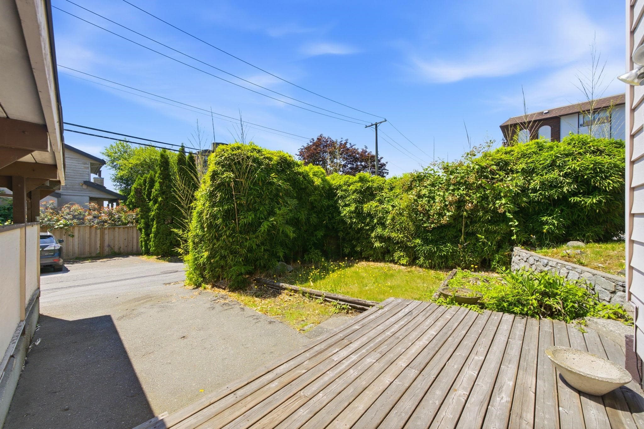 338-342 St. Georges Avenue, North Vancouver, V7L 3G9 — photo 4