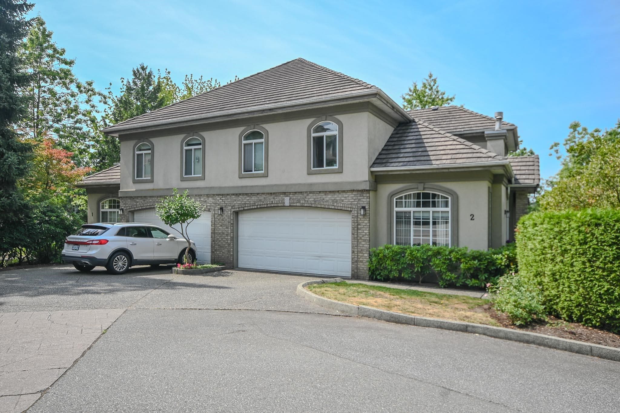 2 - 915 Fort Fraser Rise, Port Coquitlam, V3C 6K3 — photo 1