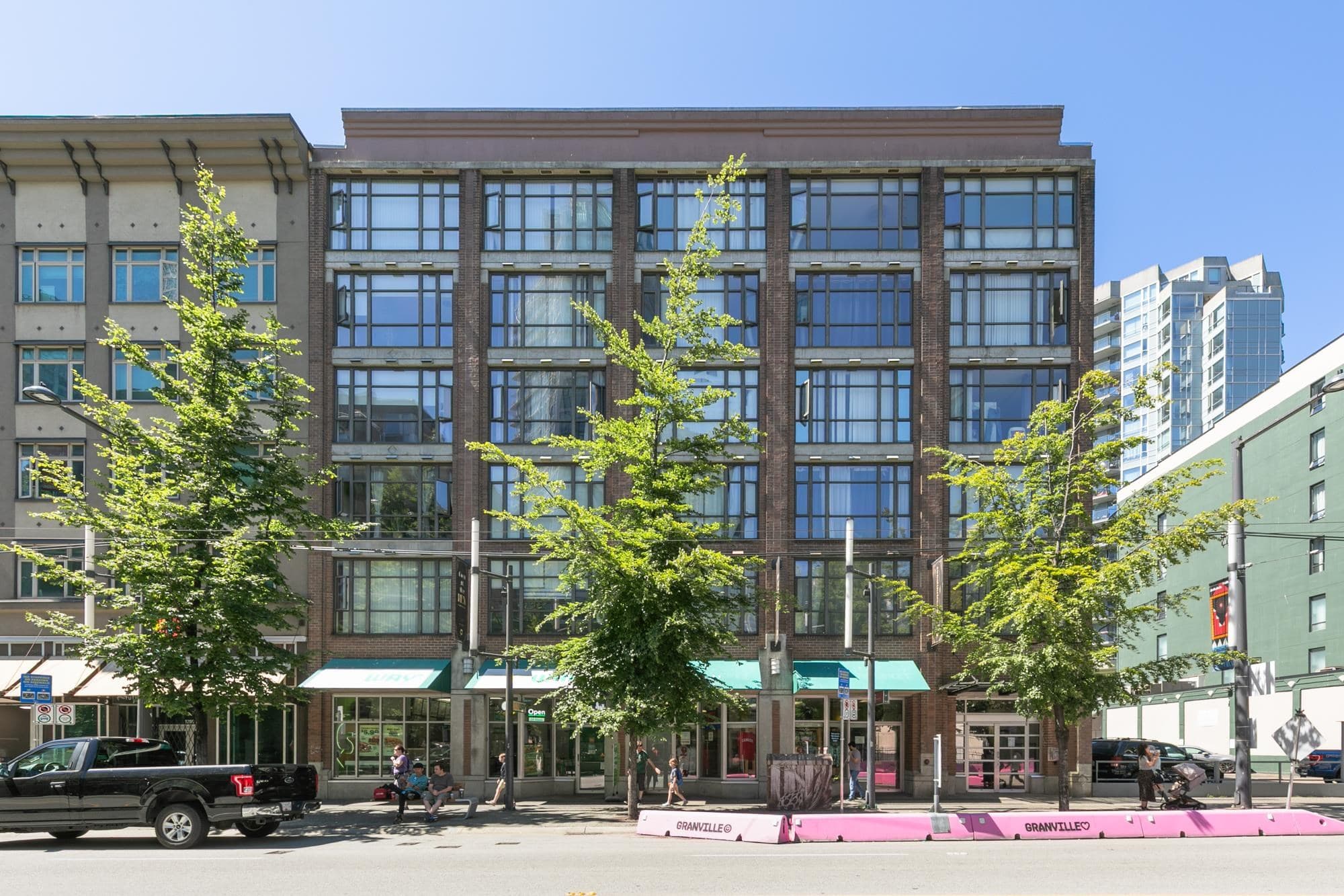 307 - 1249 Granville Street, Vancouver, V6Z 1M5 — photo 2