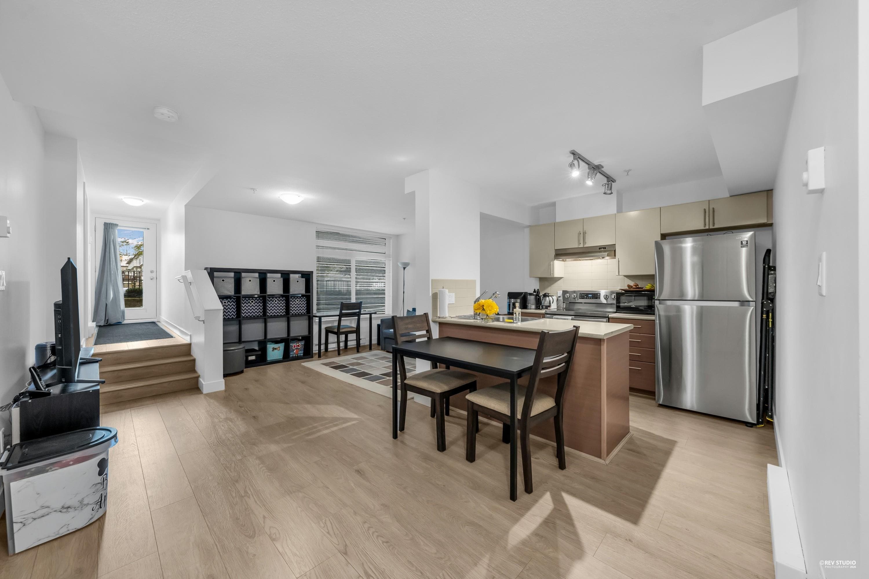 103 - 5692 Kings Road, Vancouver, V6T 1K8 — photo 2