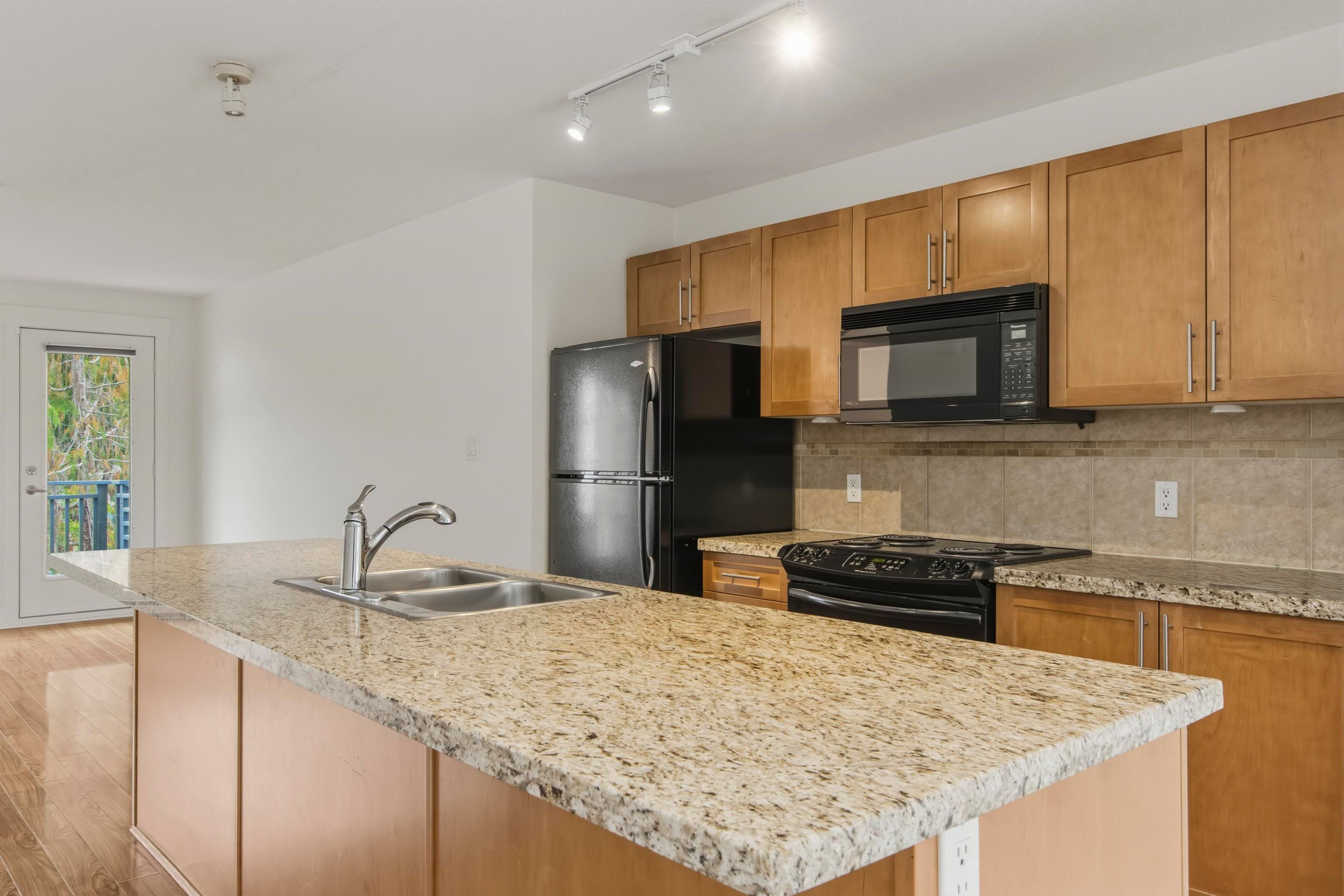 1176 Wingtip Place, Squamish, V8N 0N6 — photo 4