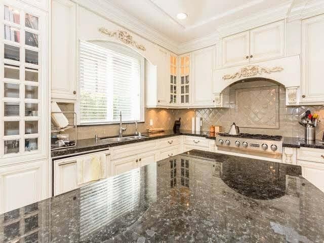 1128 W 37th Avenue, Vancouver, V6M 1L9 — photo 4