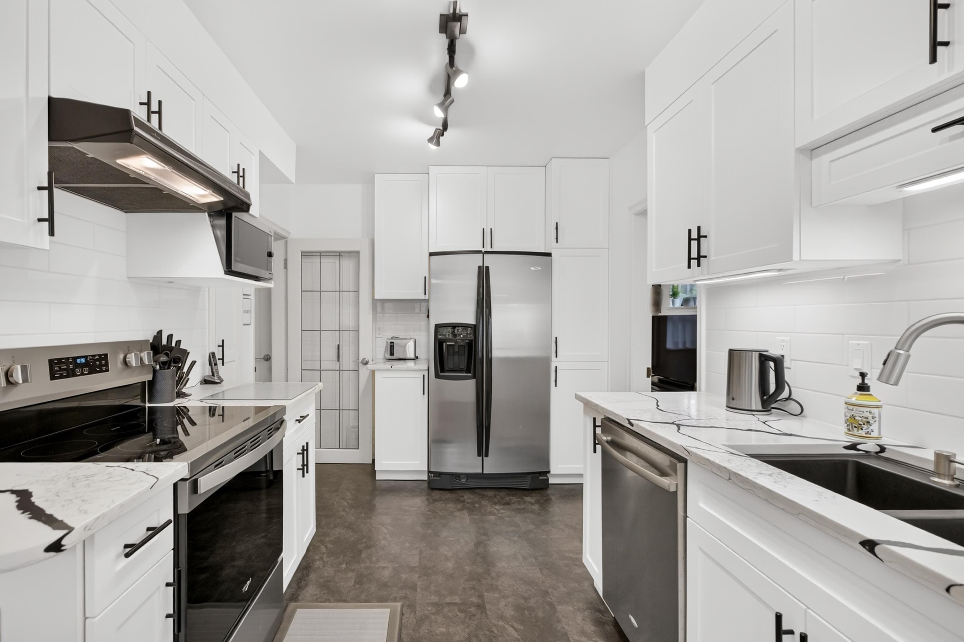 21662 River Road, Maple Ridge, V2X 2B7 — photo 5