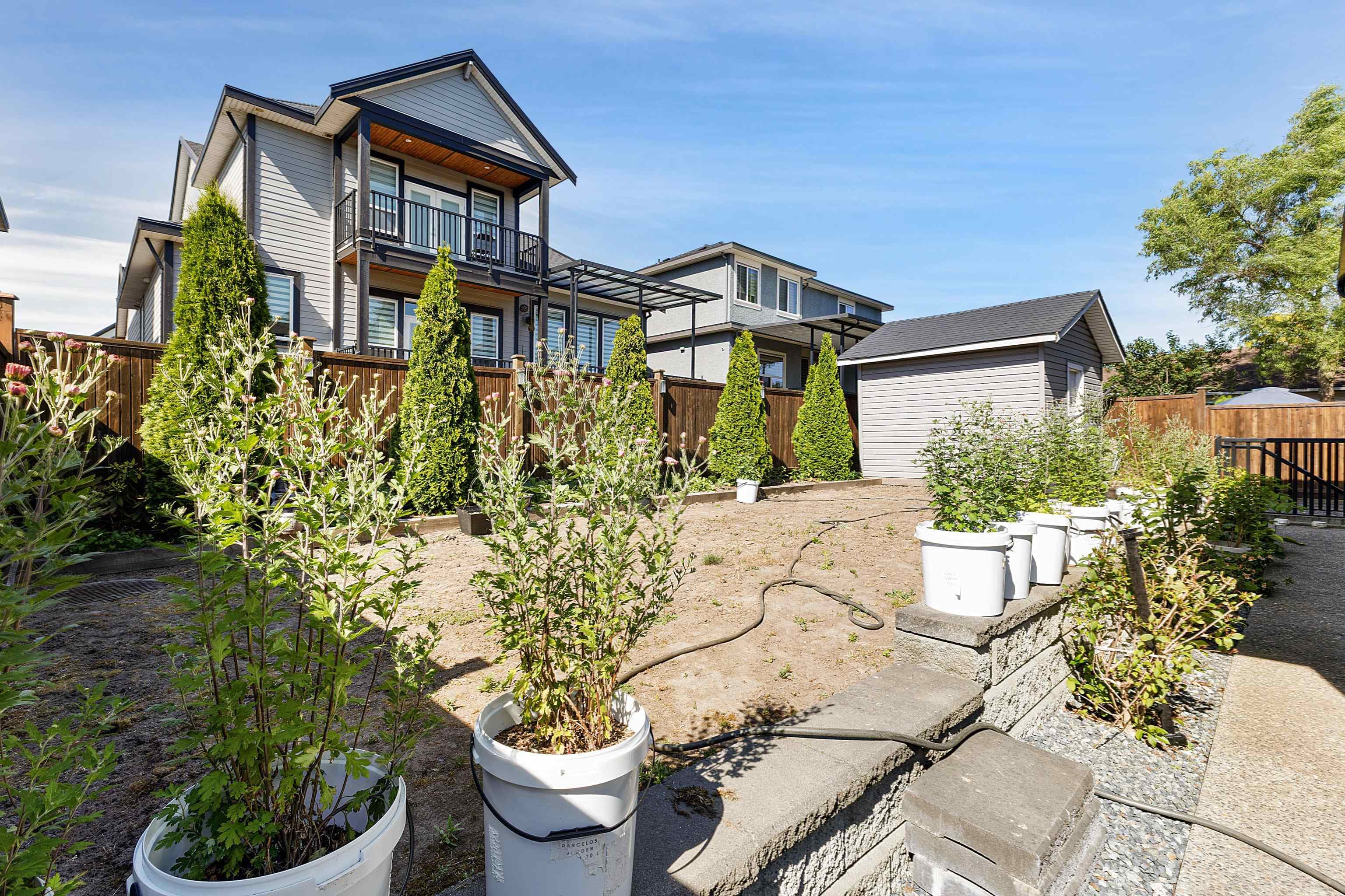 18585 56 Avenue, Surrey, V3S 9E5 — photo 5