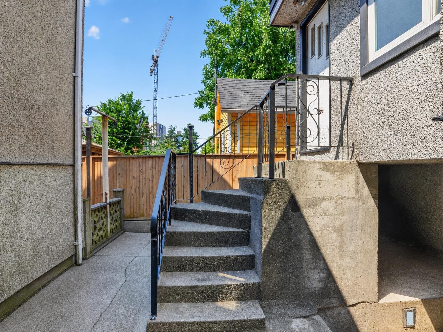 945-927 Princess Avenue, Vancouver, V6A 3E8 — photo 5