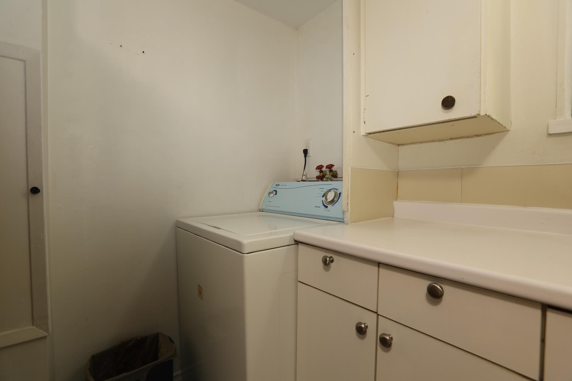 Bsmt - 42xx W10 Avenue, Vancouver, V6R 2H4 — photo 5