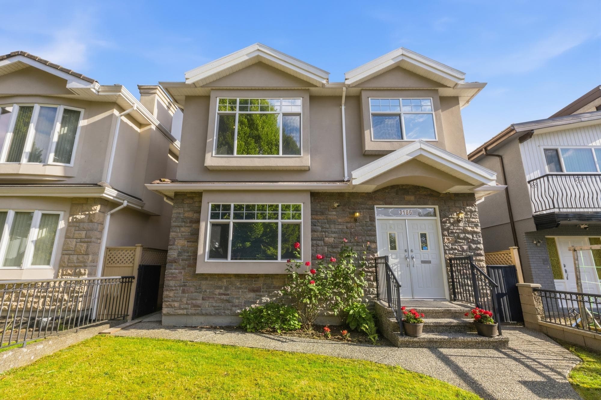 3186 E 18th Avenue, Vancouver, V5M 2R5 — photo 2