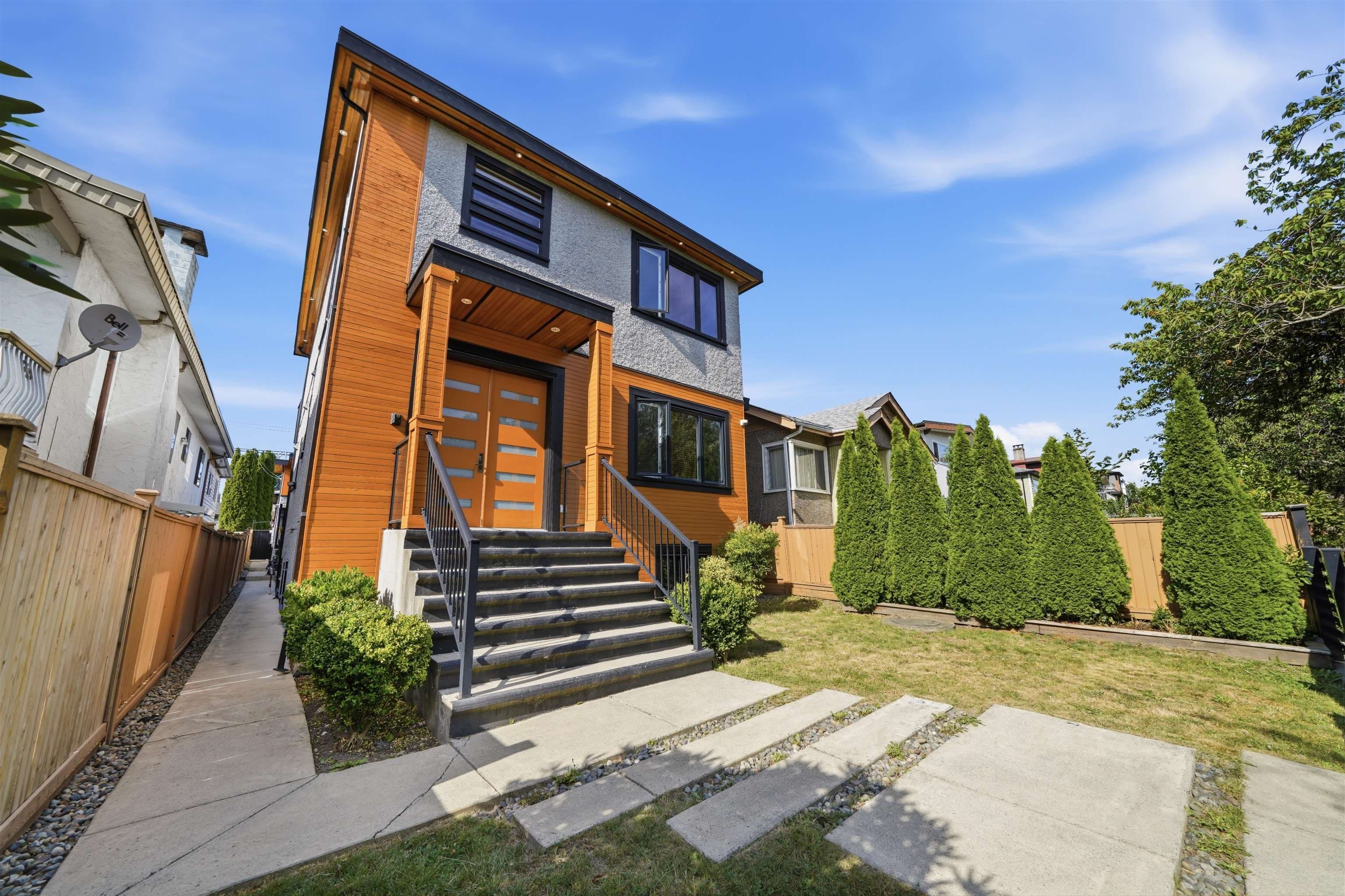 3123 E 7th Avenue, Vancouver, V5M 1V6 — photo 1