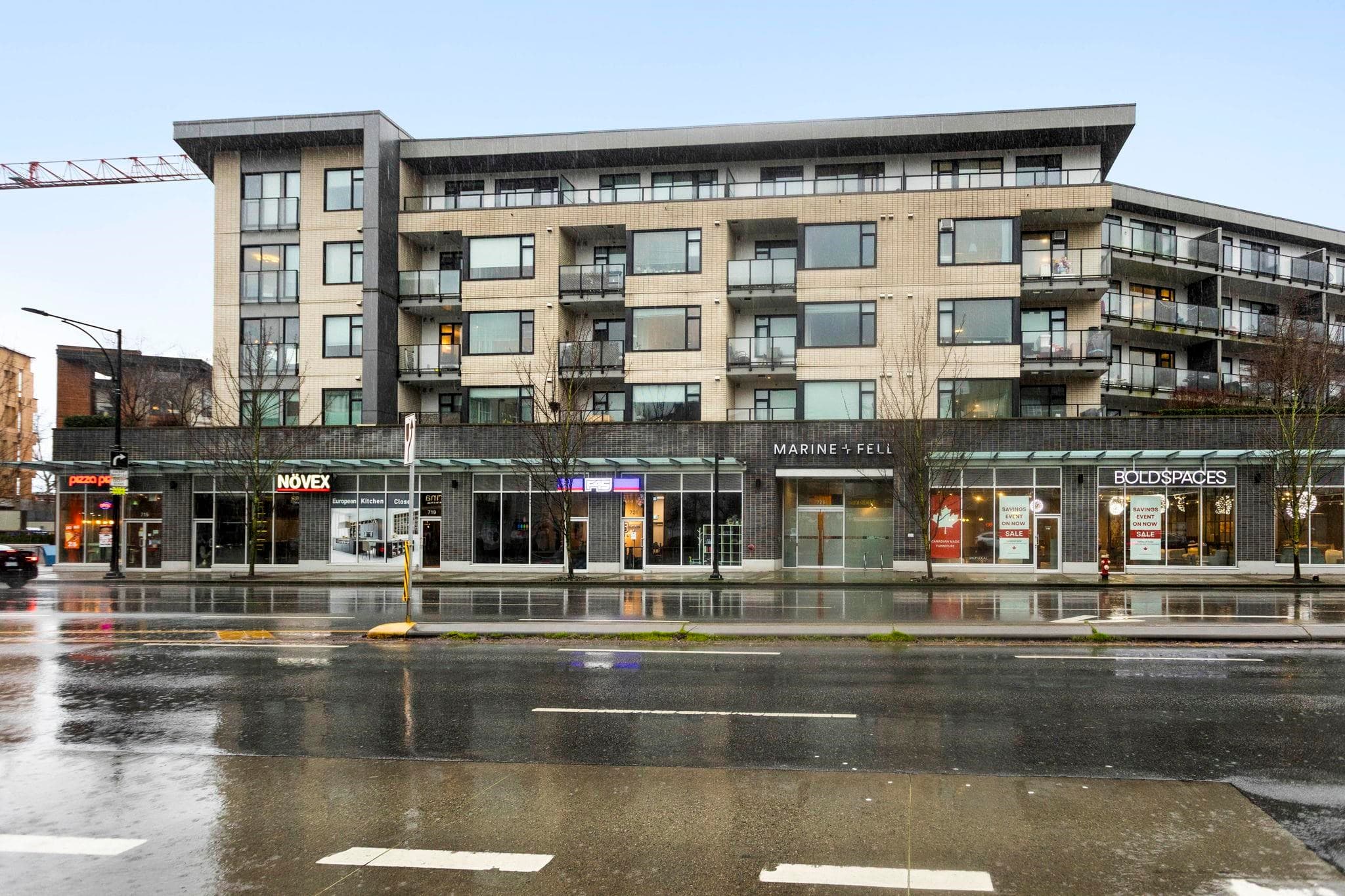 201 - 725 Marine Drive, North Vancouver, V7M 0G2 — photo 2