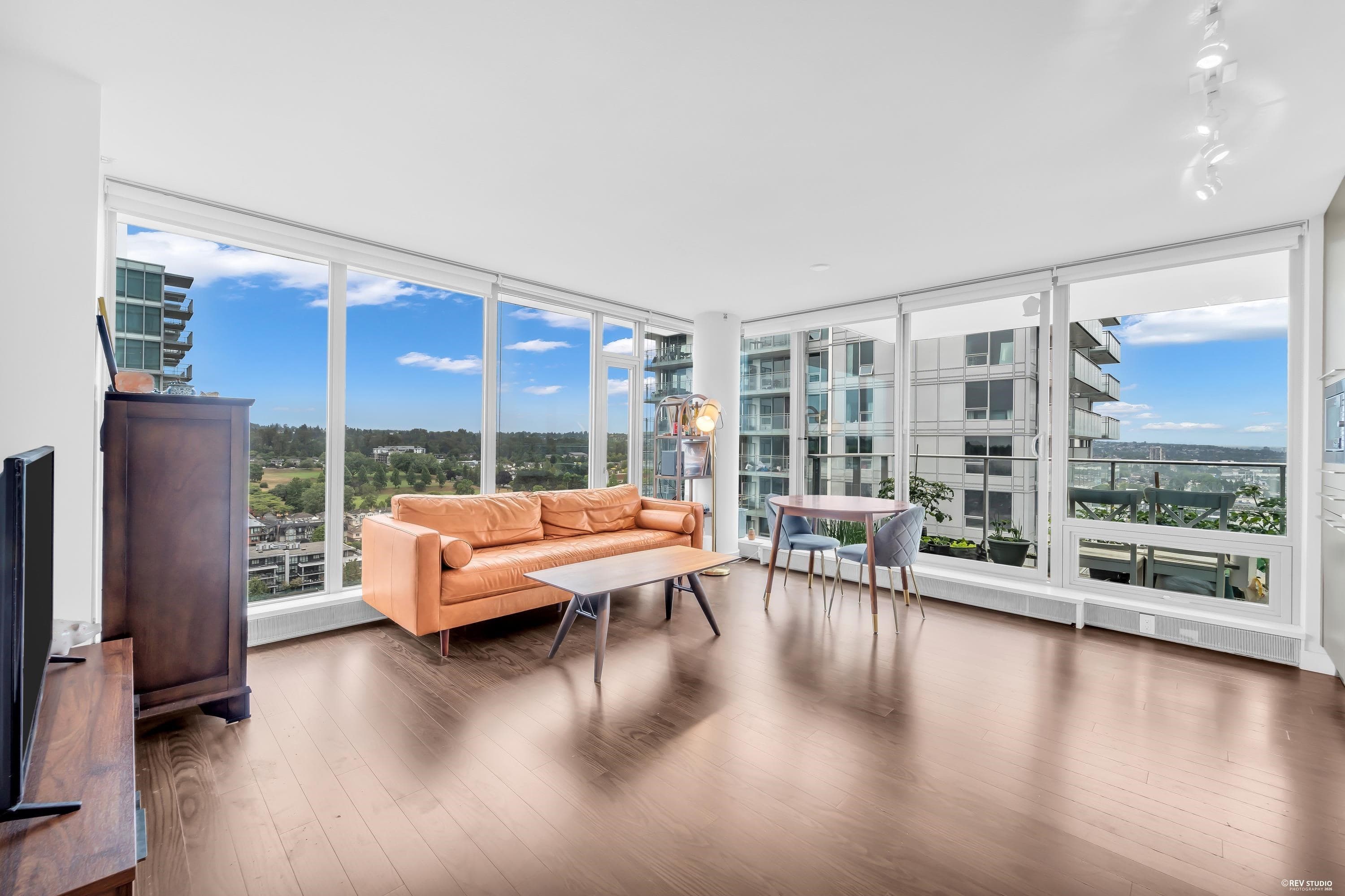 2304 - 8131 Nunavut Lane, Vancouver, V5X 0E2 — photo 1