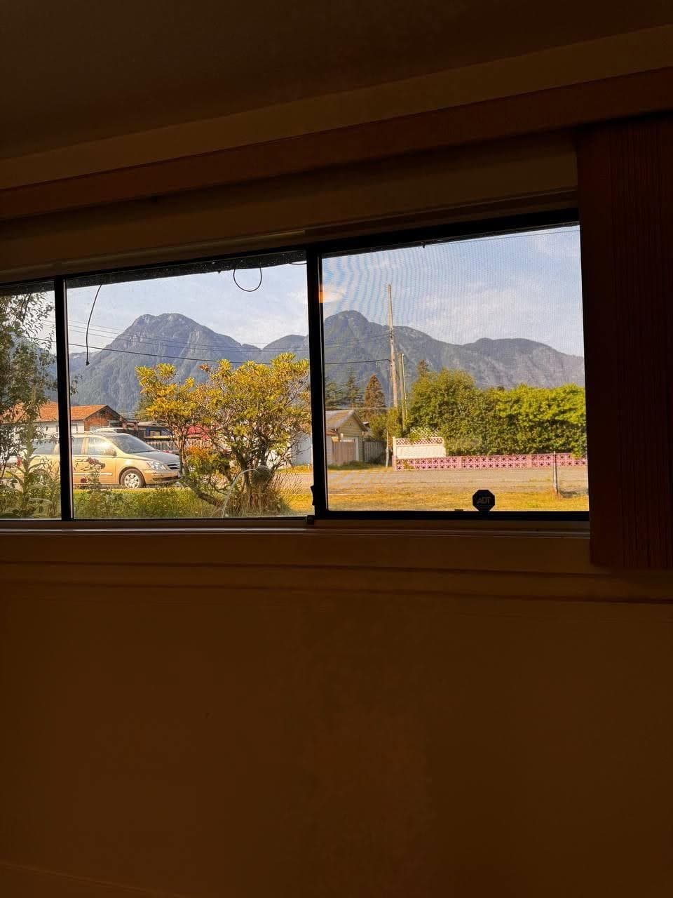 561 5th Avenue, Hope, V0X 1L0 — photo 4