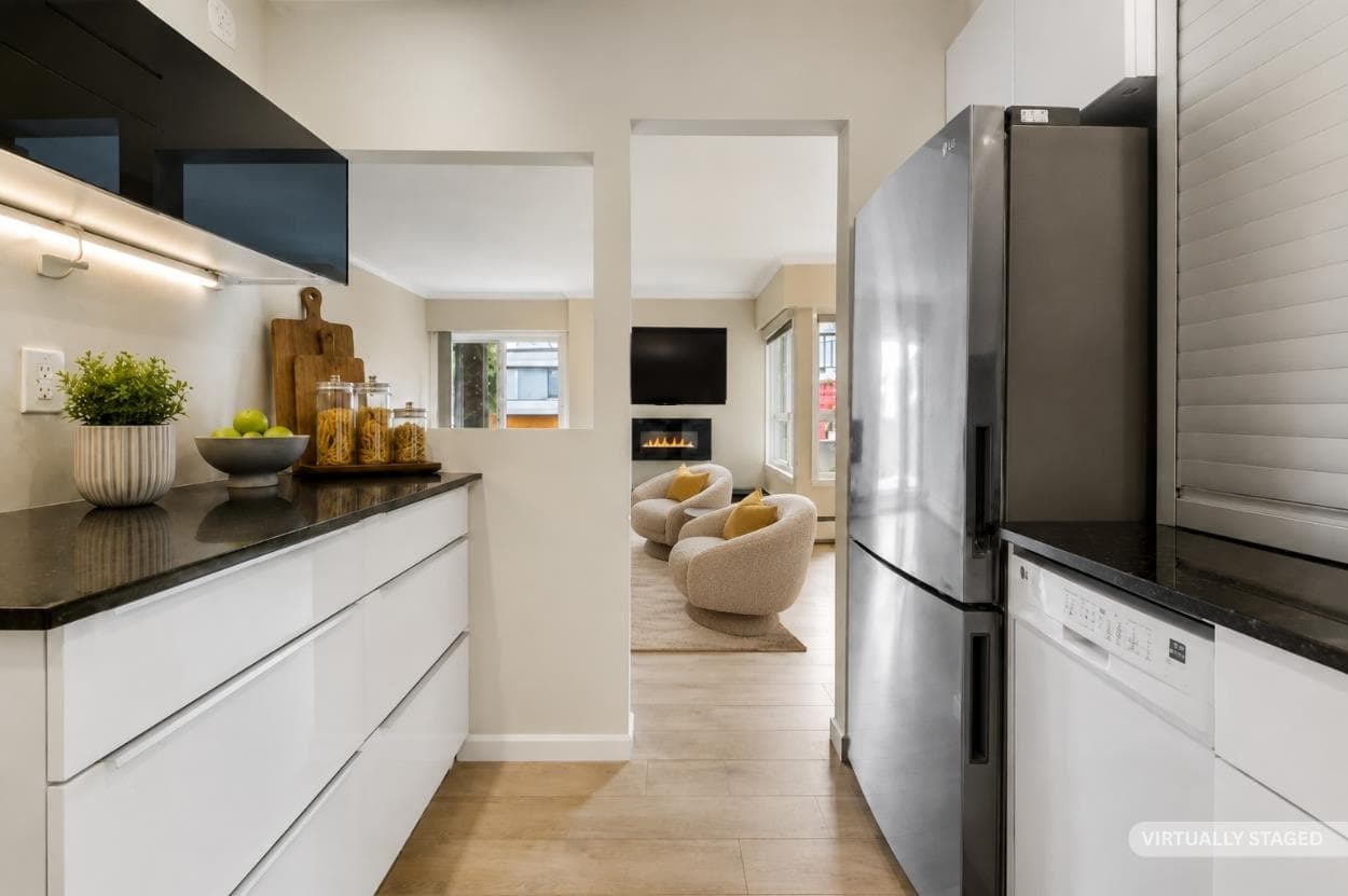 104 - 1371 Foster Street, White Rock, V4B 3X5 — photo 5