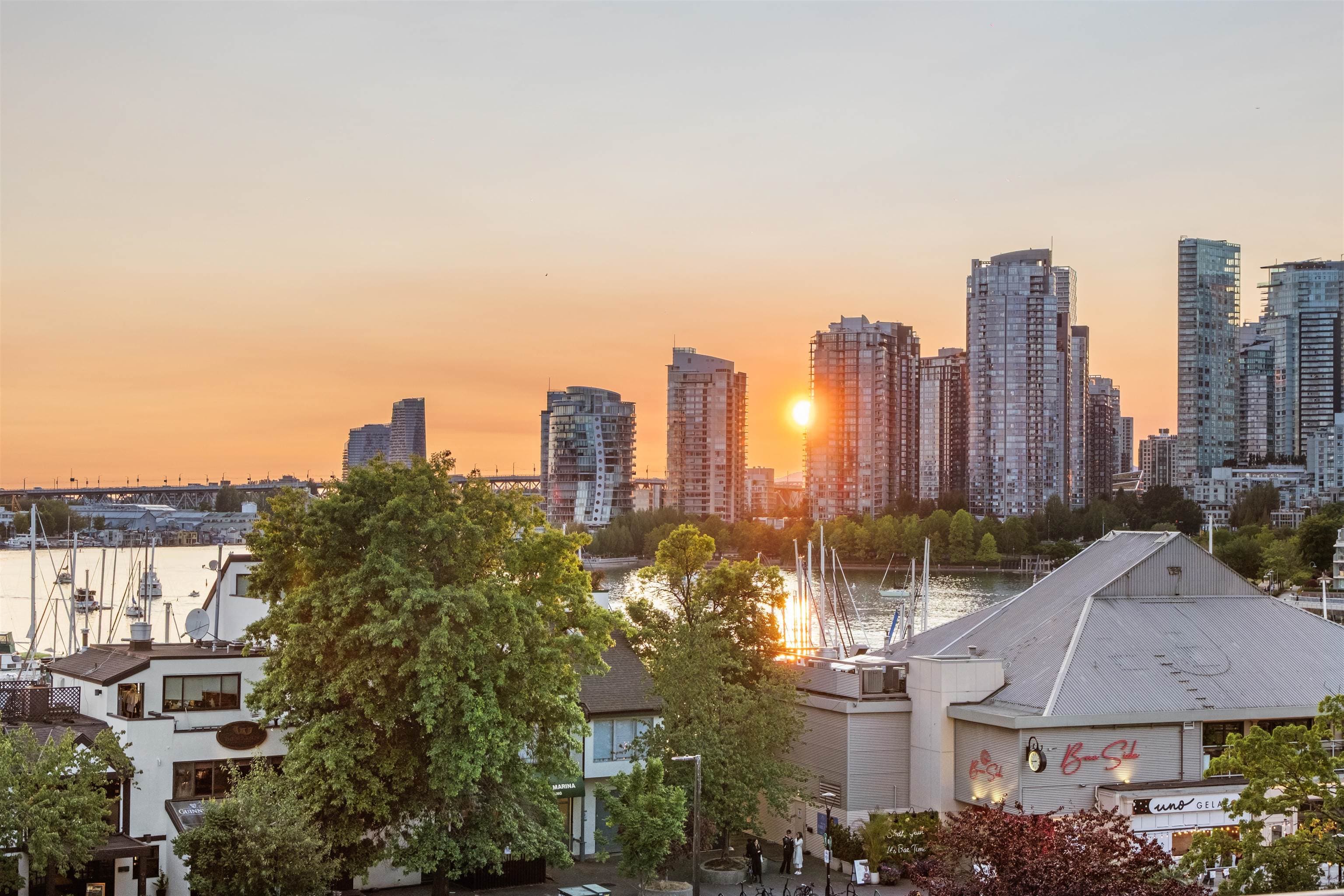601 - 456 Moberly Road, Vancouver, V5Z 4L7 — photo 2