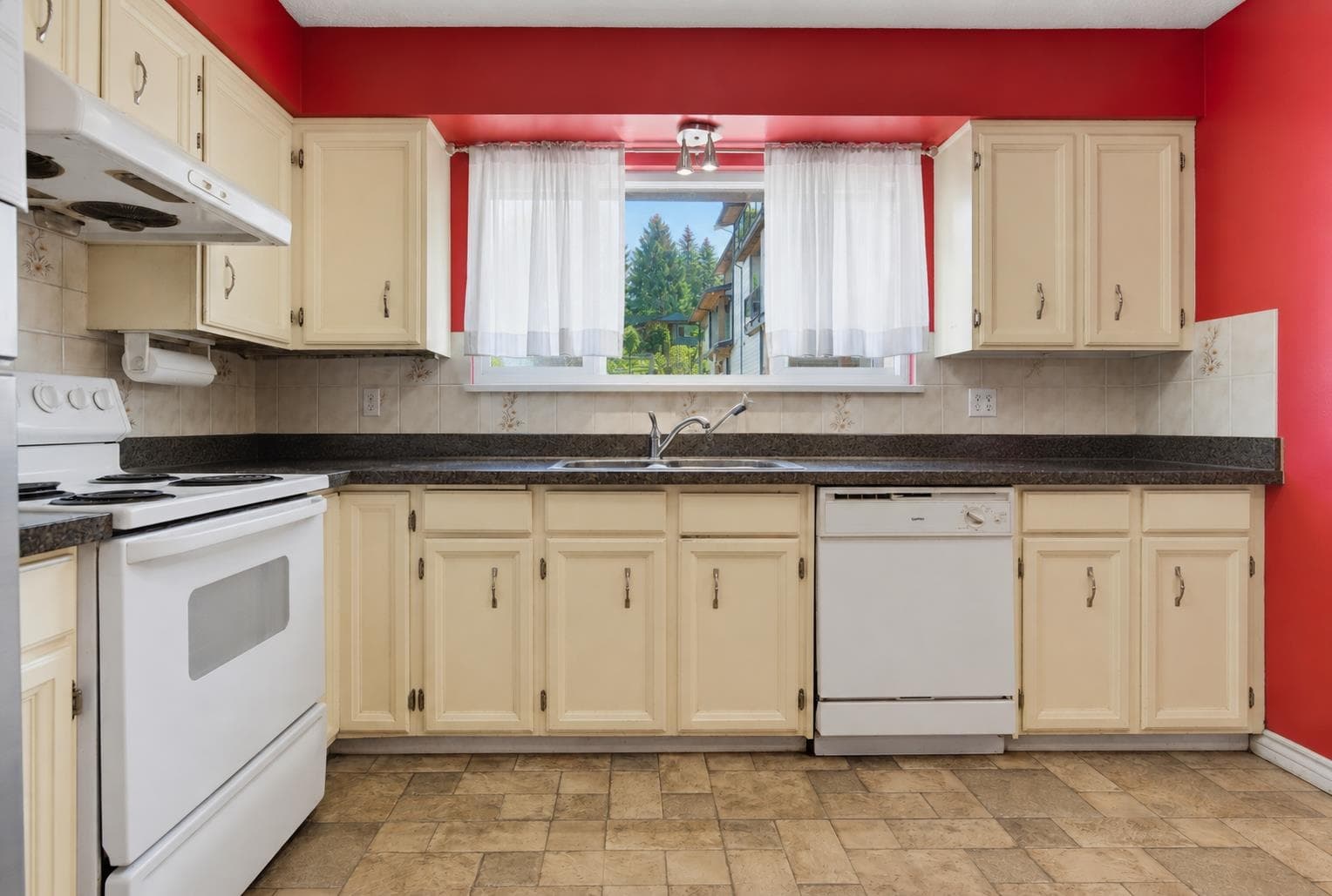 3204 Mariner Way, Coquitlam, V3C 4K7 — photo 3
