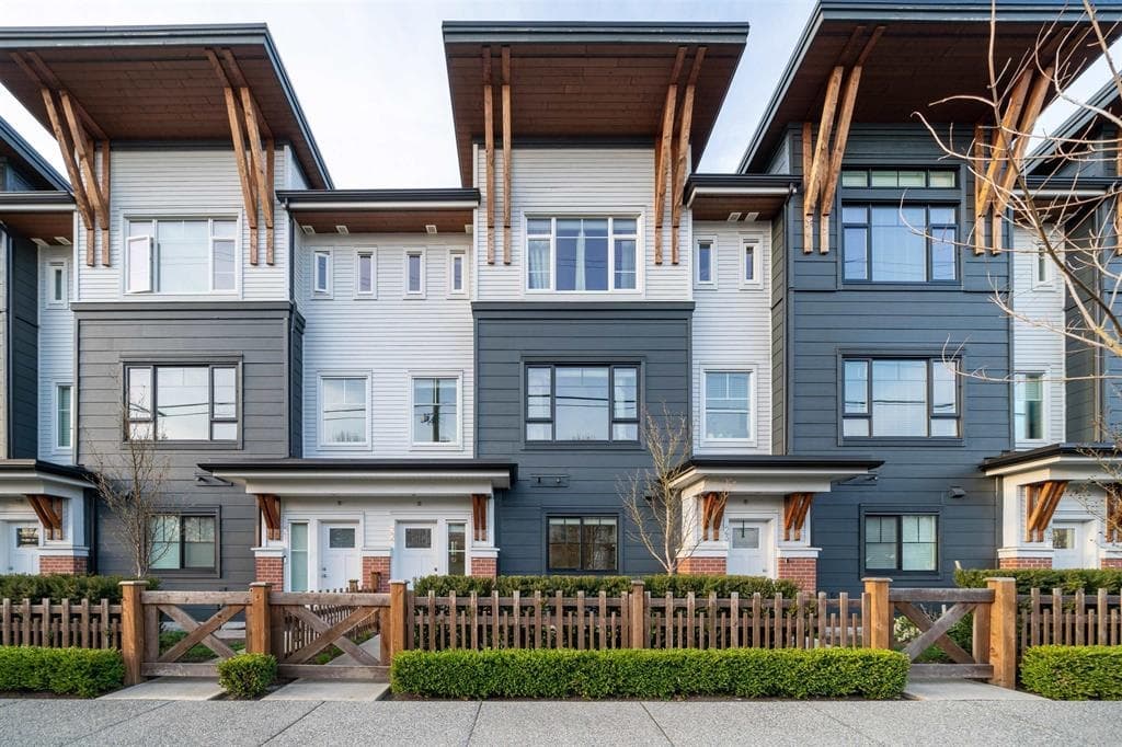 21 - 22128 48a Avenue, Langley, V3A 0L6 — photo 1