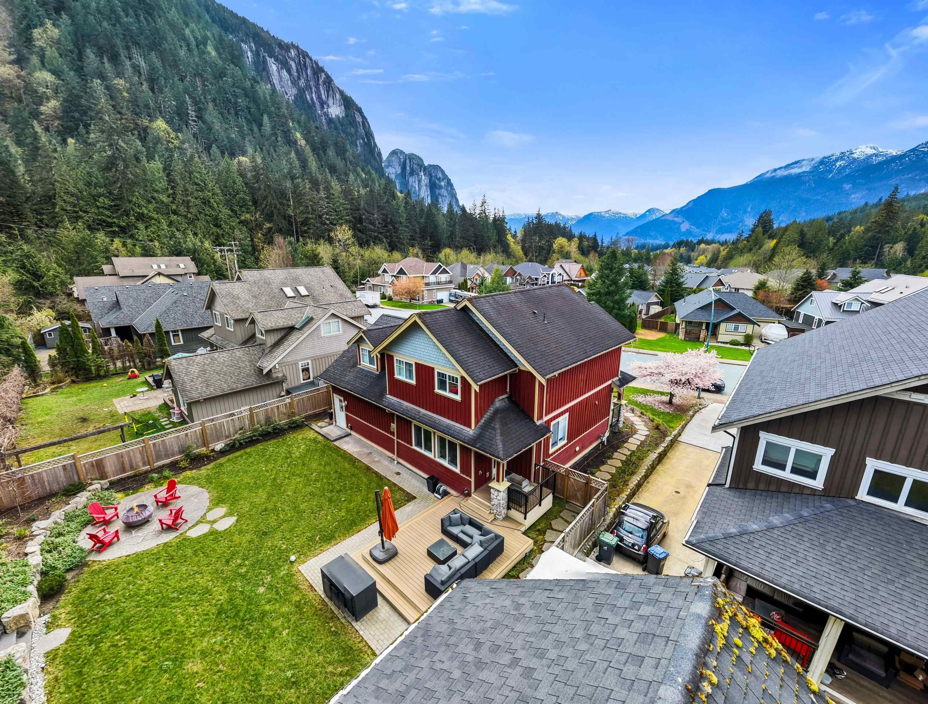 38618 Cherry Drive, Squamish, V8B 0C2 — photo 3