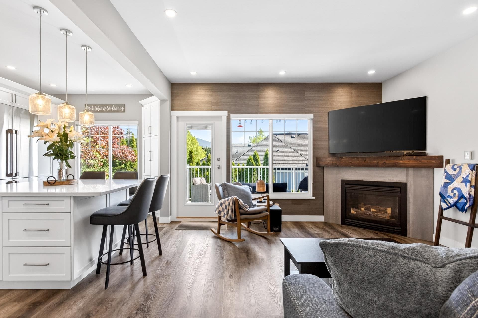21 - 1751 Paddock Drive, Coquitlam, V3E 3M2 — photo 2