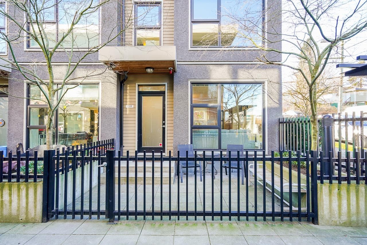 2330 Windsor Street, Vancouver, V5T 3Z5 — photo 1