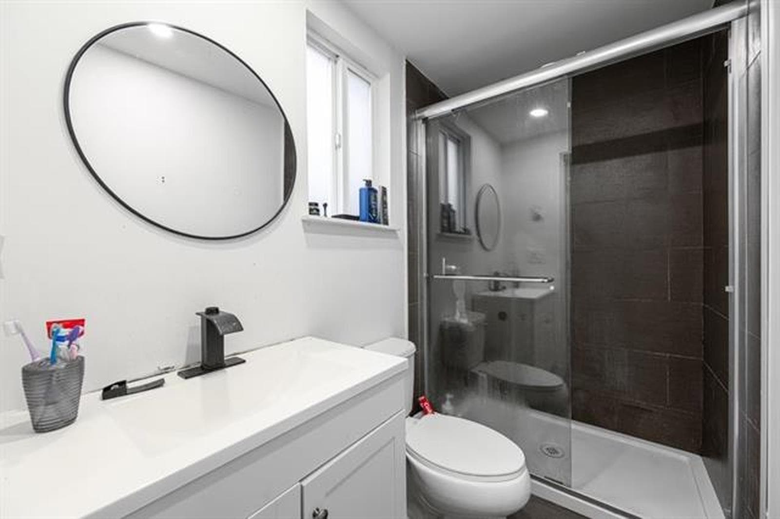 7366 128a Street, Surrey, V3W 7G9 — photo 3