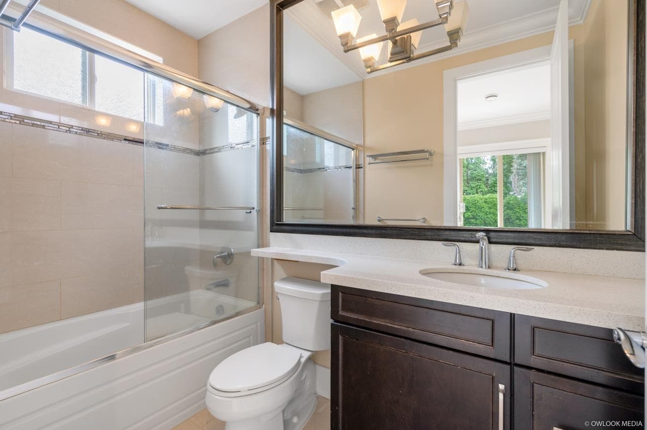 Suite - 55xx Chemanius Drive, Richmond, V7C 3B8 — photo 5