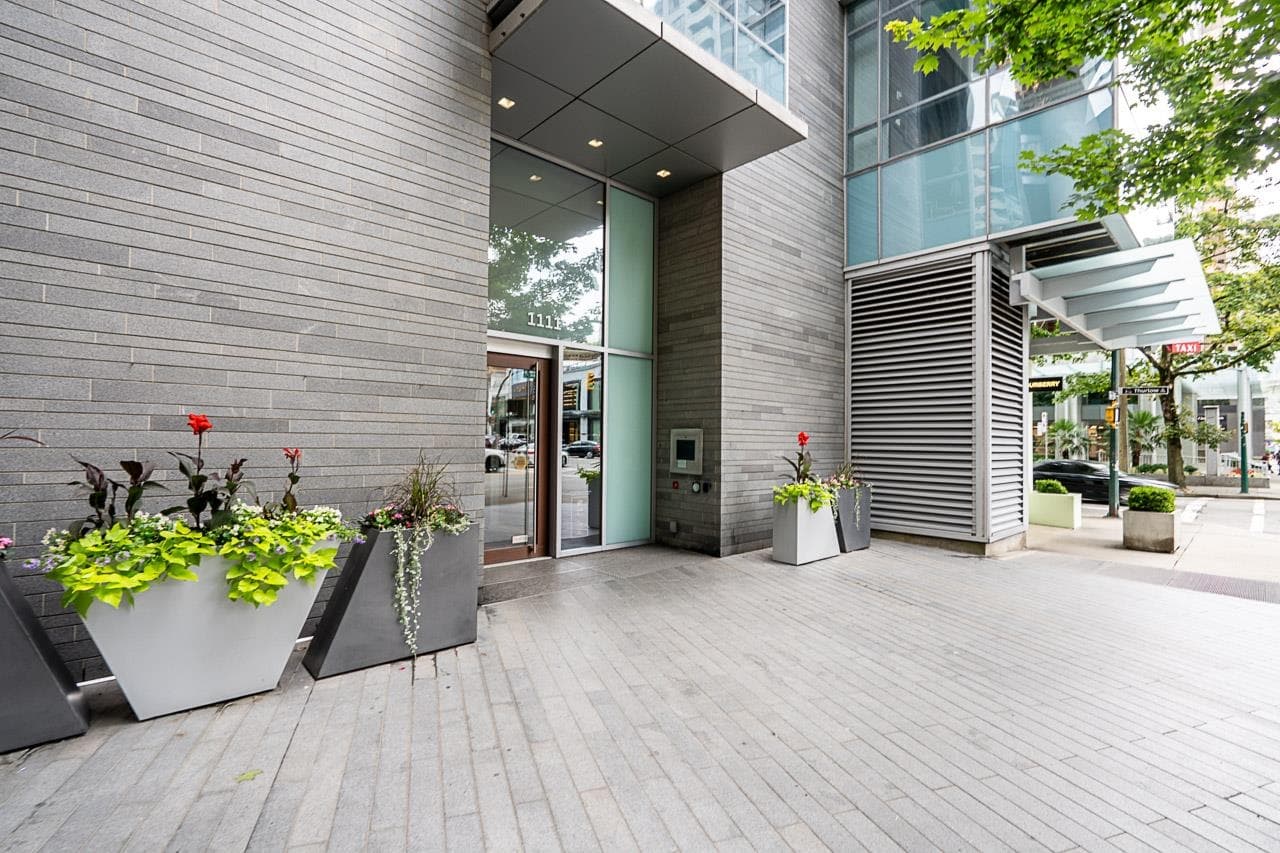 3001 - 1111 Alberni Street, Vancouver, V6E 4V2 — photo 2