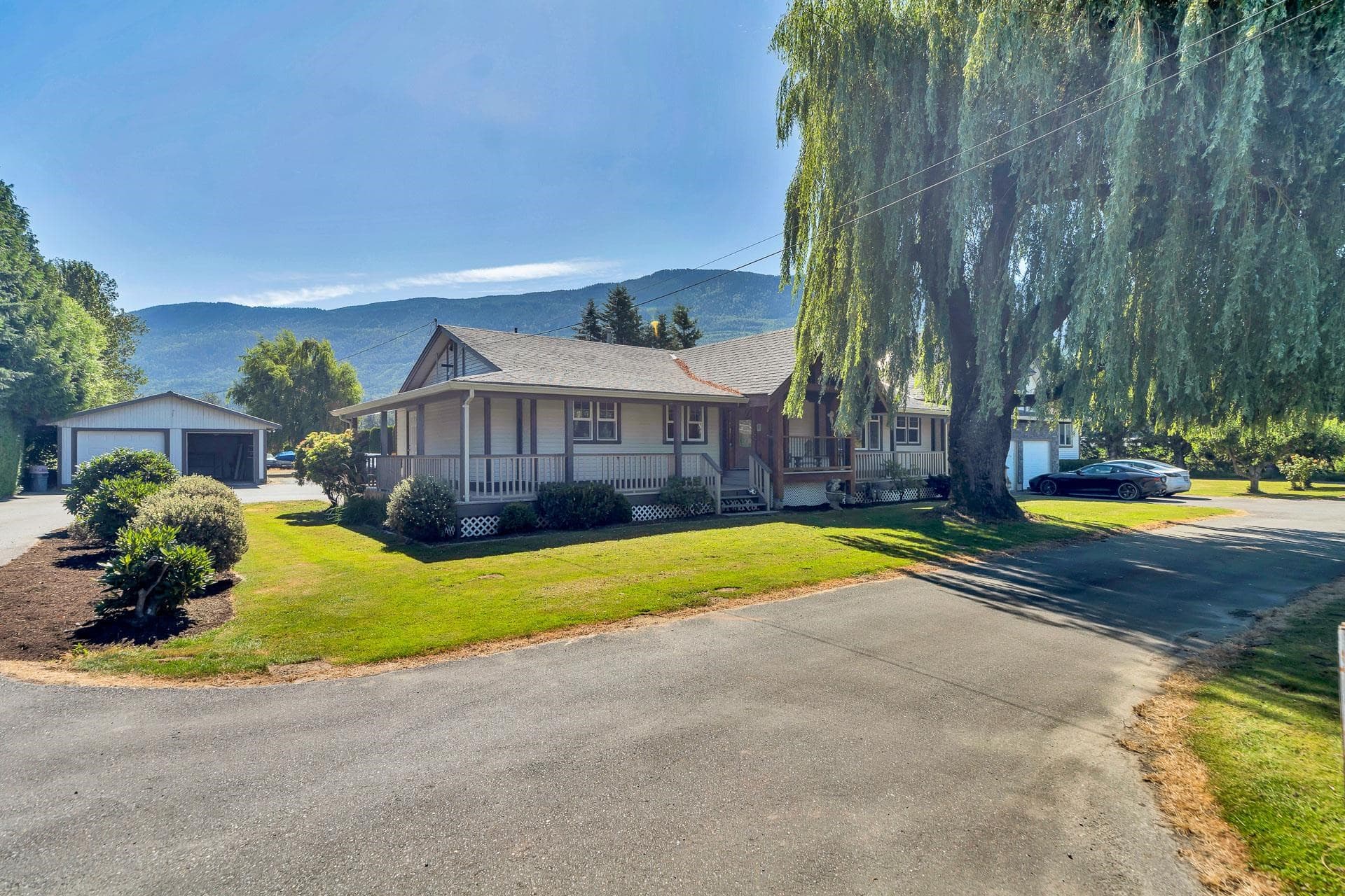 3850 Boundary Road, Yarrow, V2R 5J4 — photo 1
