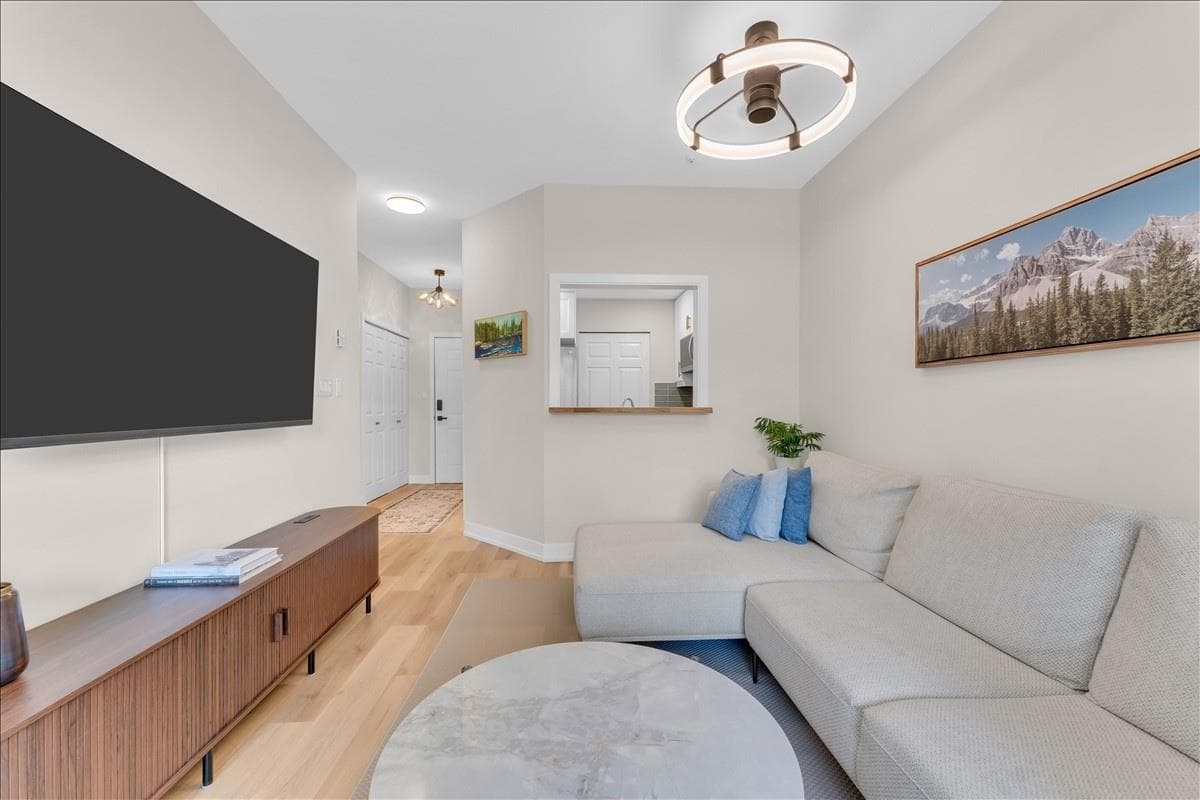 303 - 630 Roche Point Drive, North Vancouver, V7H 3A1 — photo 4