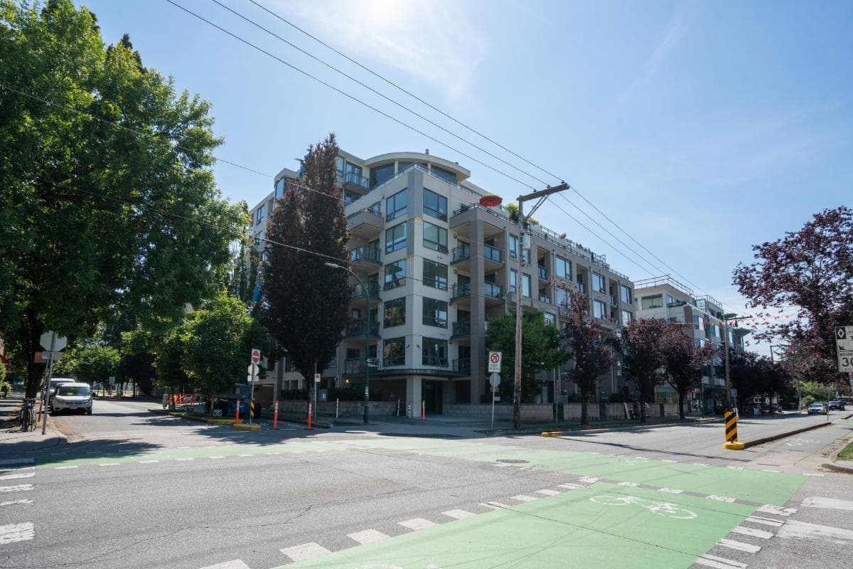503 - 1888 York Avenue, Vancouver, V6J 5H8 — photo 3