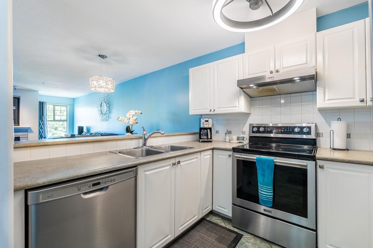 506 - 215 Twelfth Street, New Westminster, V3M 4H4 — photo 5