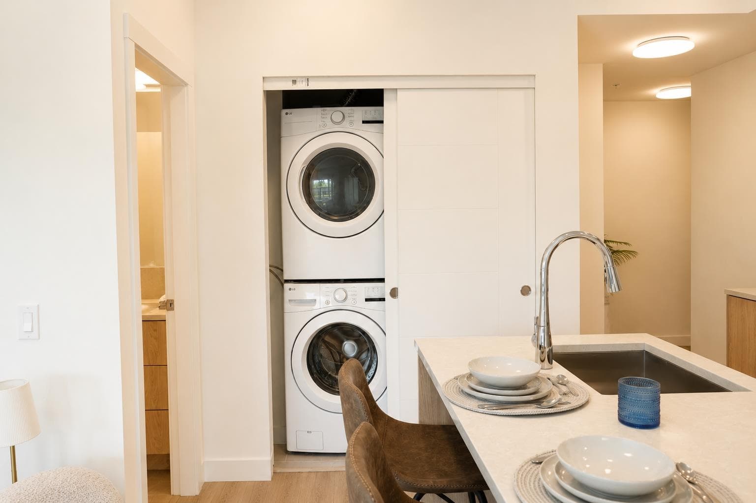 303 - 245 Bewicke Avenue, North Vancouver, V7M 0H5 — photo 5