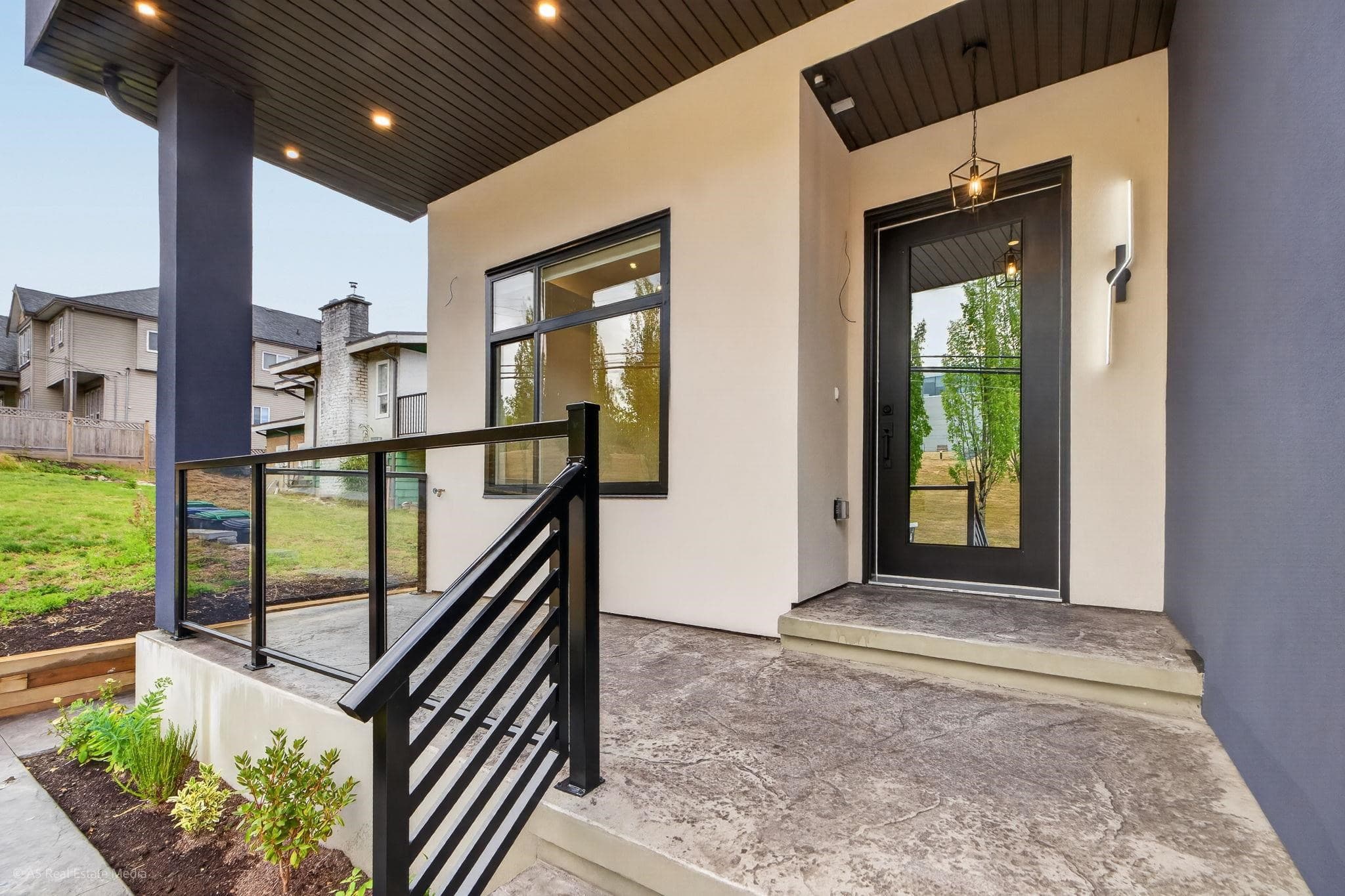 102 - 5642 144 St Street, Surrey, V3X 1A7 — photo 4