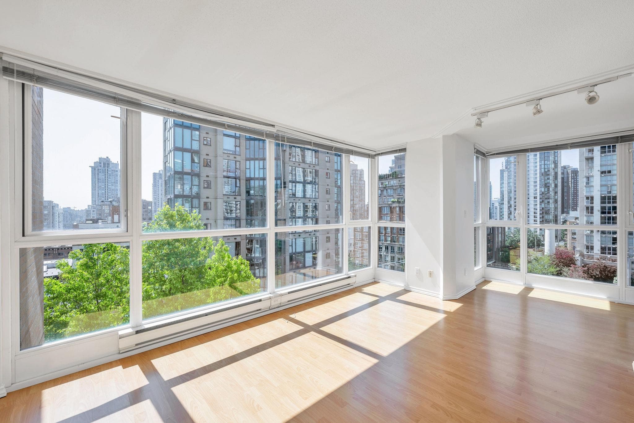 708 - 1188 Richards Street, Vancouver