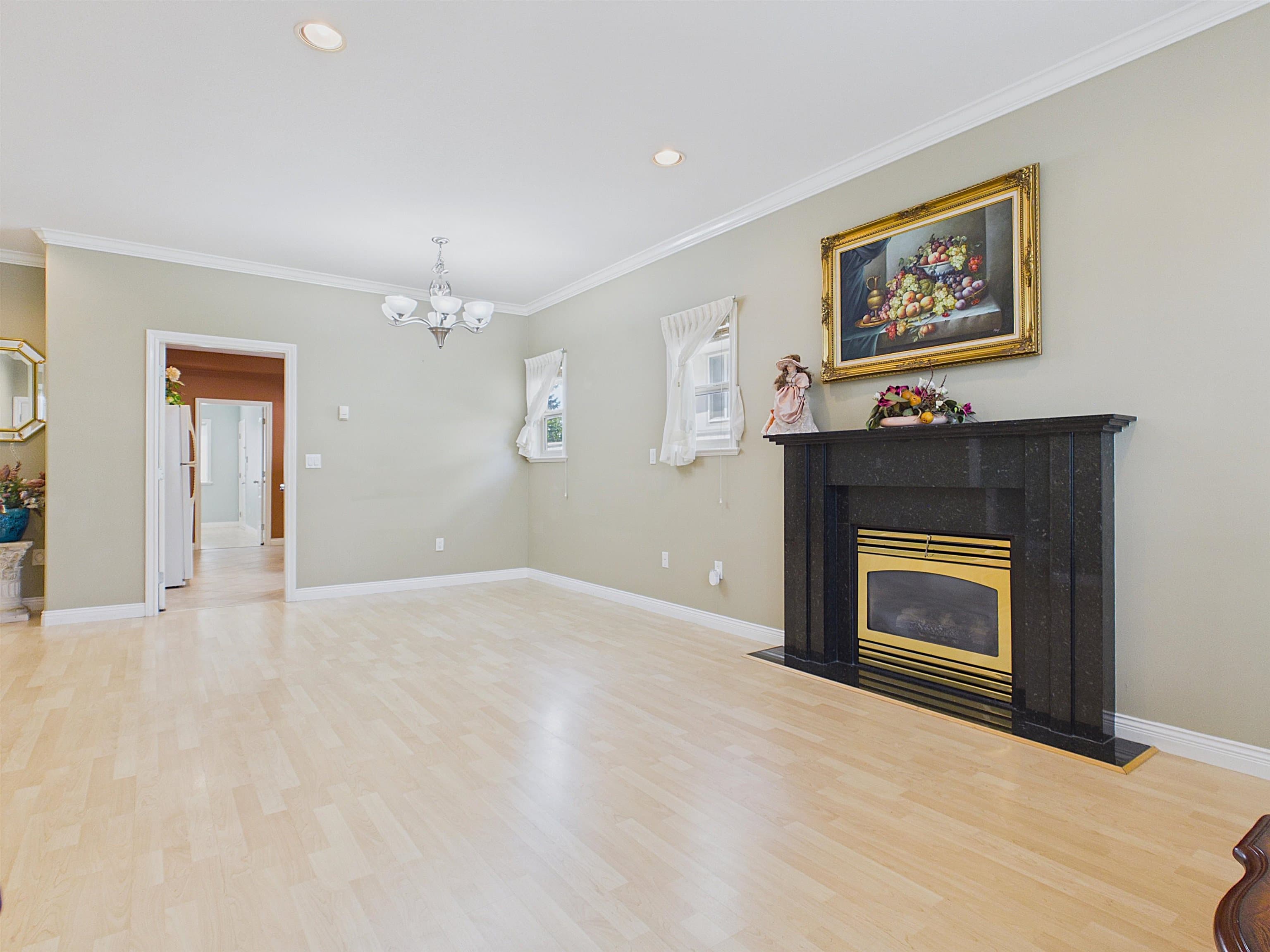 6060 Clinton Street, Burnaby, V5J 2M5 — photo 2
