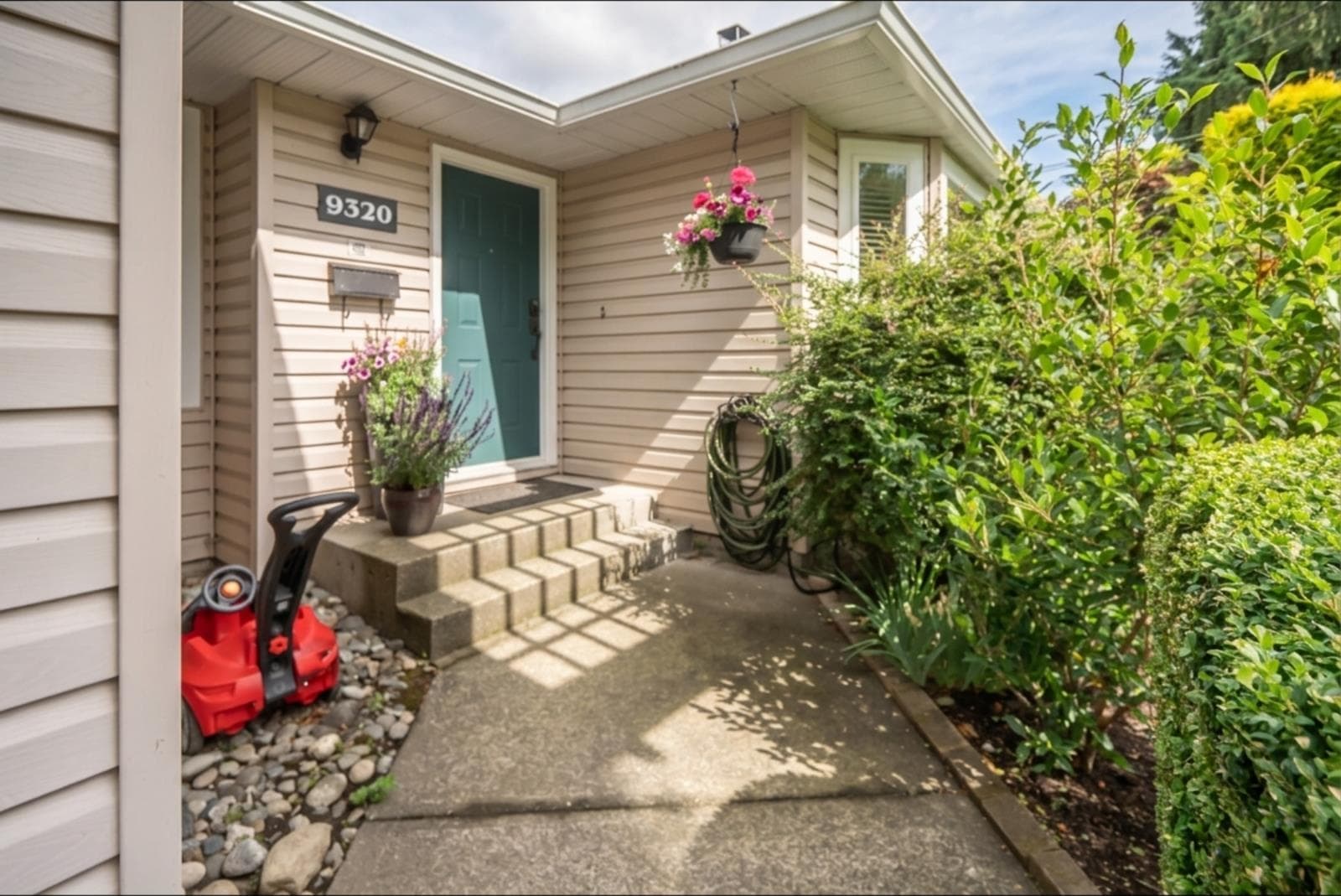 9320 210 Street, Langley, V1M 2B3 — photo 4