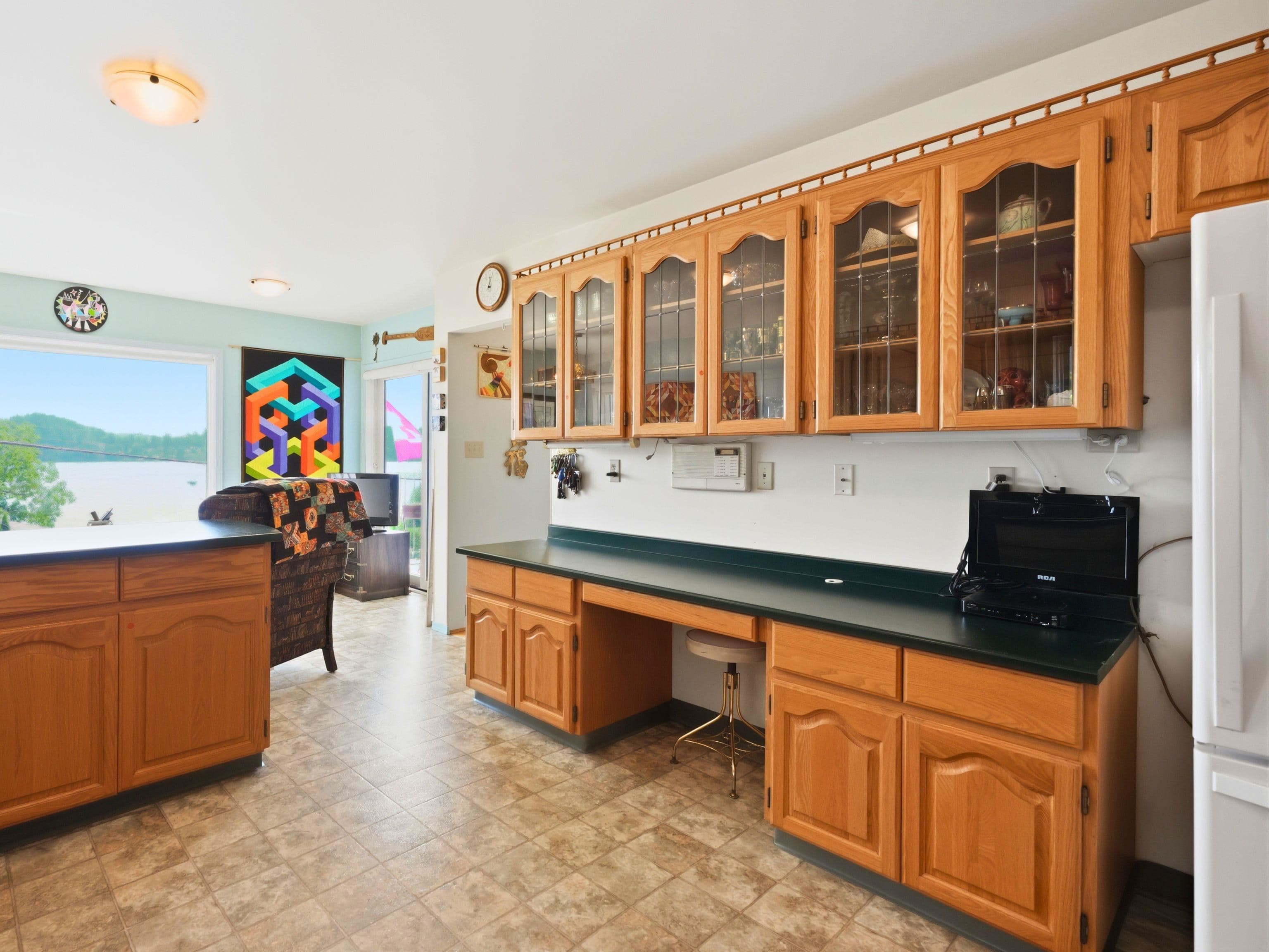 603 Marine Drive, Gibsons, V0N 1V1 — photo 5