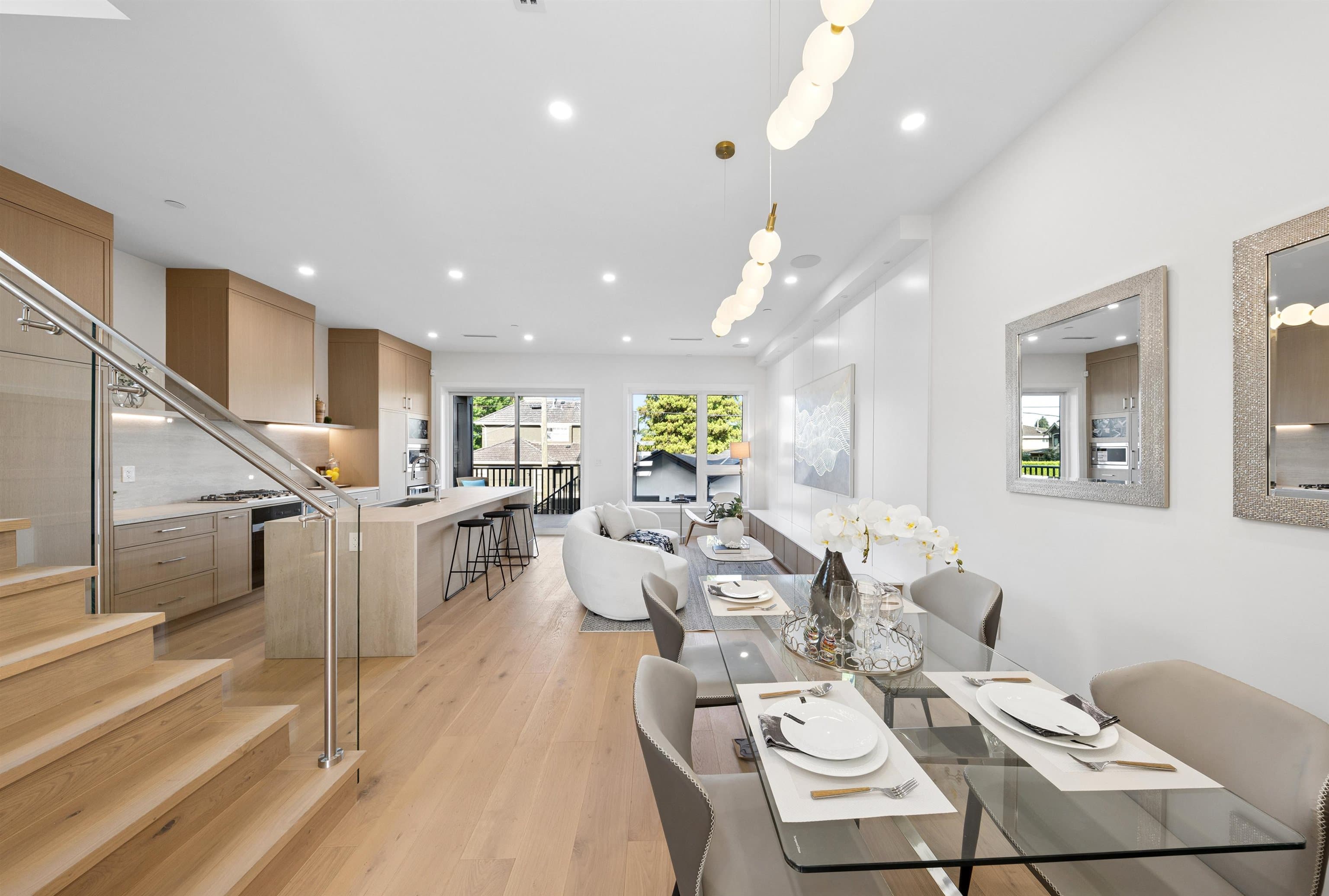 3469 Arbutus Street, Vancouver, V6J 3Z5 — photo 2