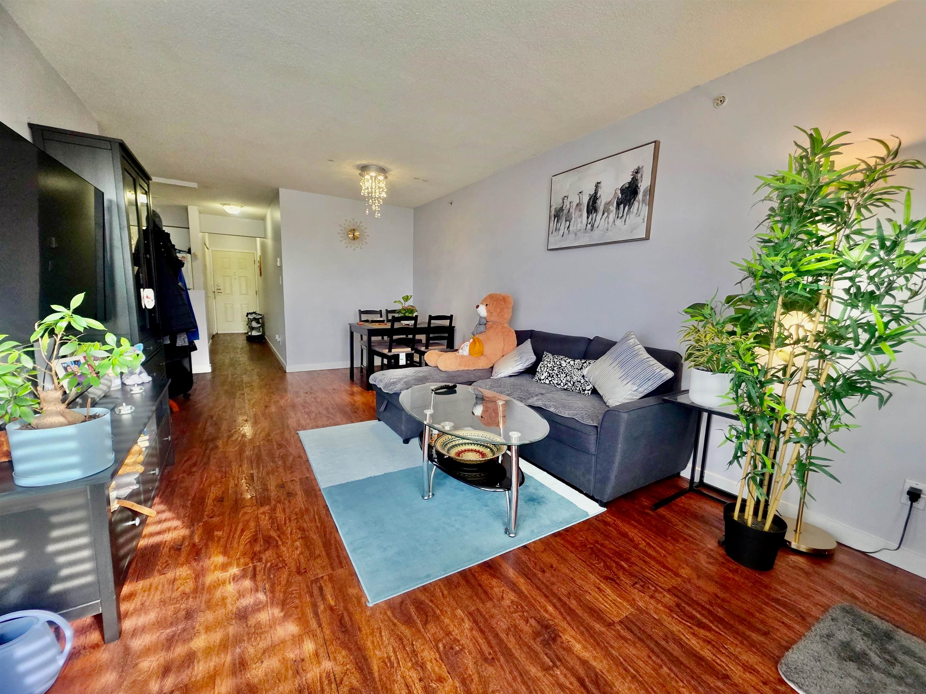 607 - 3455 Ascot Place, Vancouver, V5R 6B7 — photo 2