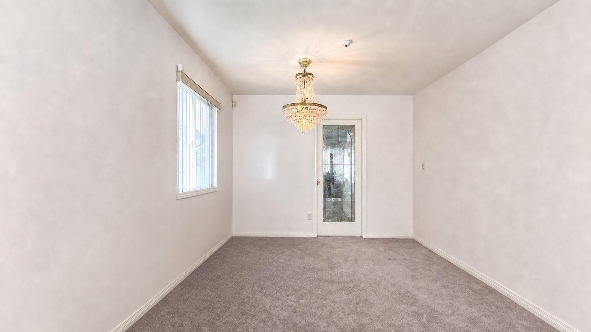 3211 Queens Avenue, Vancouver, V5R 4T7 — photo 3