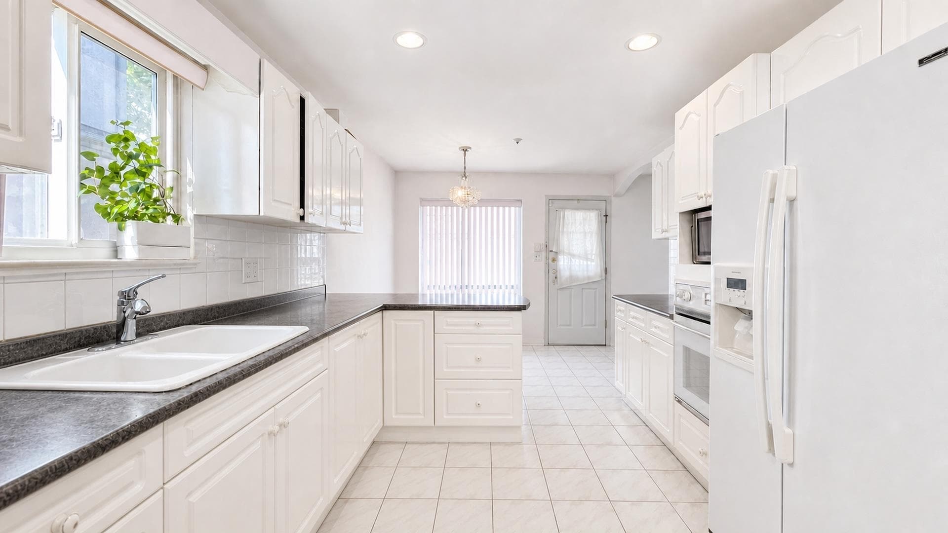 3211 Queens Avenue, Vancouver, V5R 4T7 — photo 5