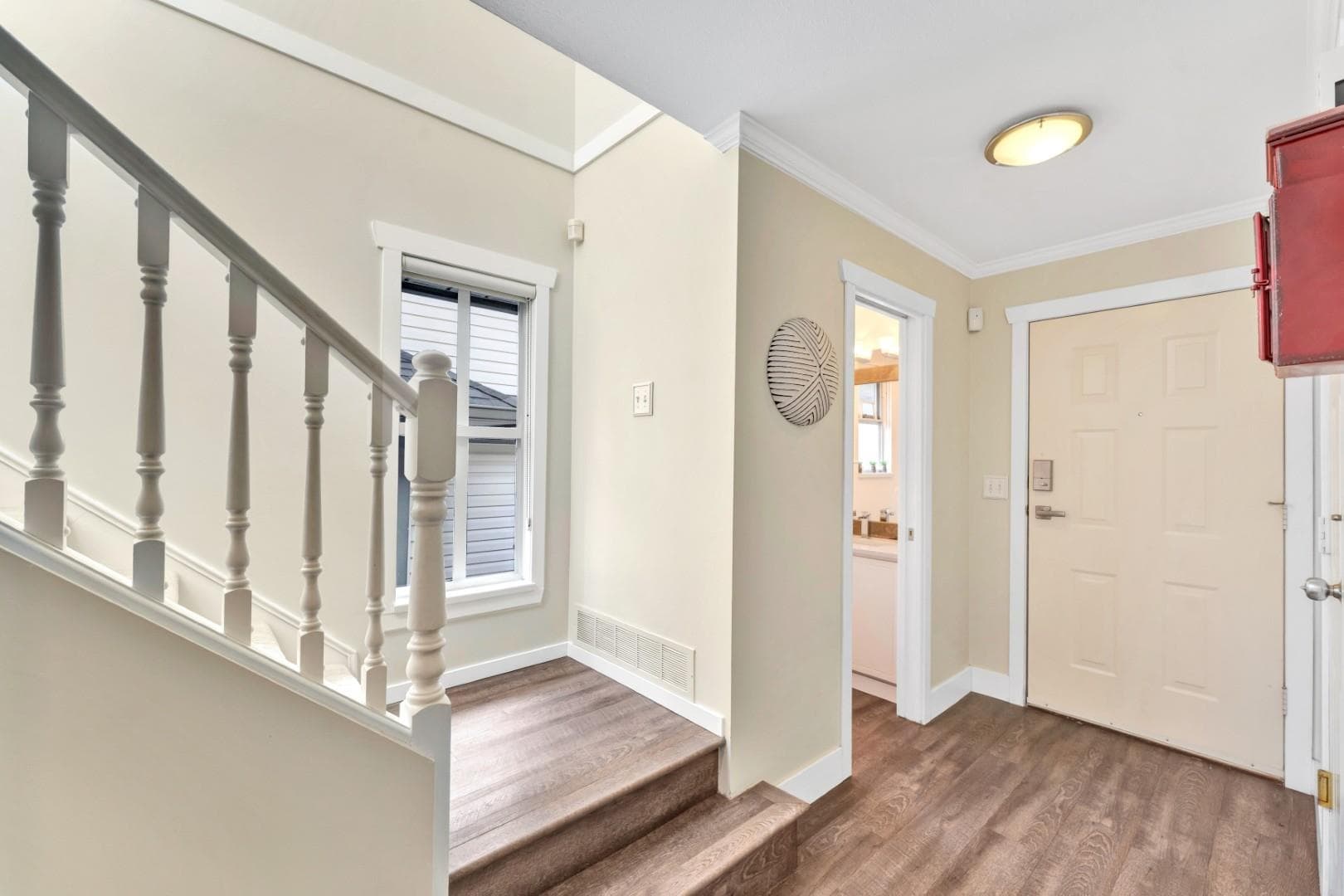 8 - 8257 121a Street, Surrey, V3W 3R4 — photo 3