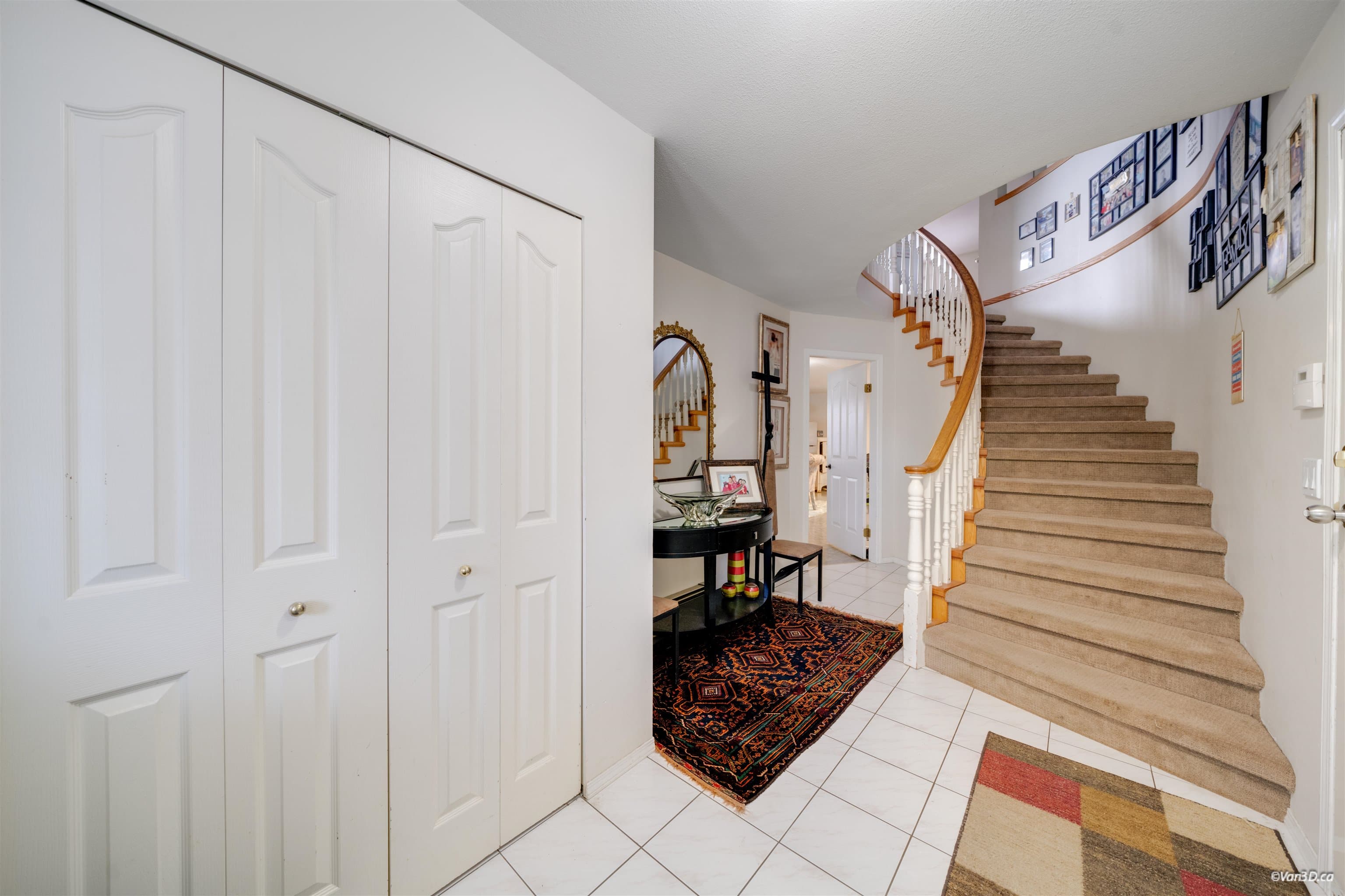 12142 227 Street, Maple Ridge, V2X 6J5 — photo 2