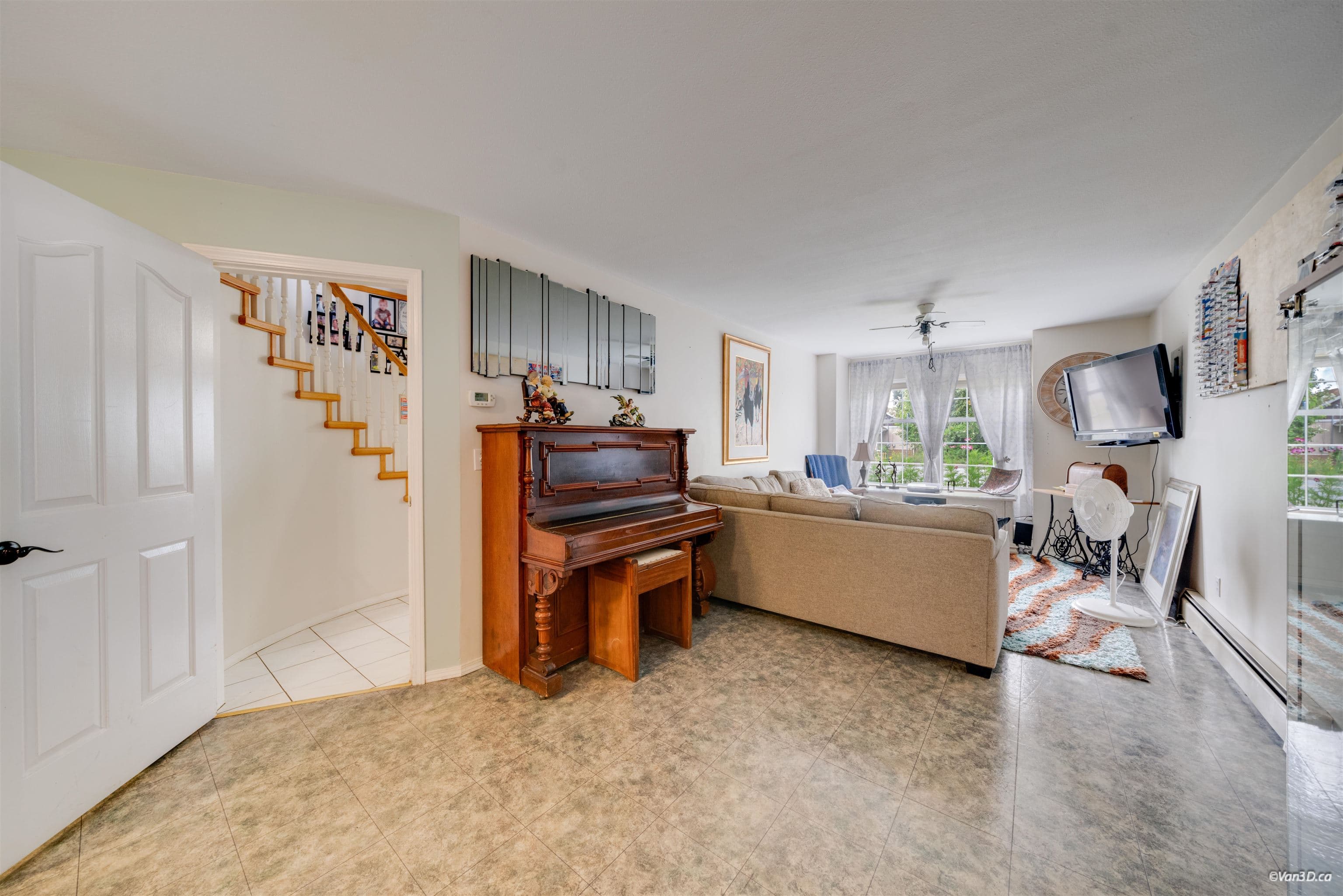 12142 227 Street, Maple Ridge, V2X 6J5 — photo 3