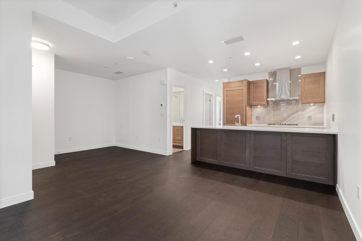 M106 - 5681 Birney Avenue, Vancouver