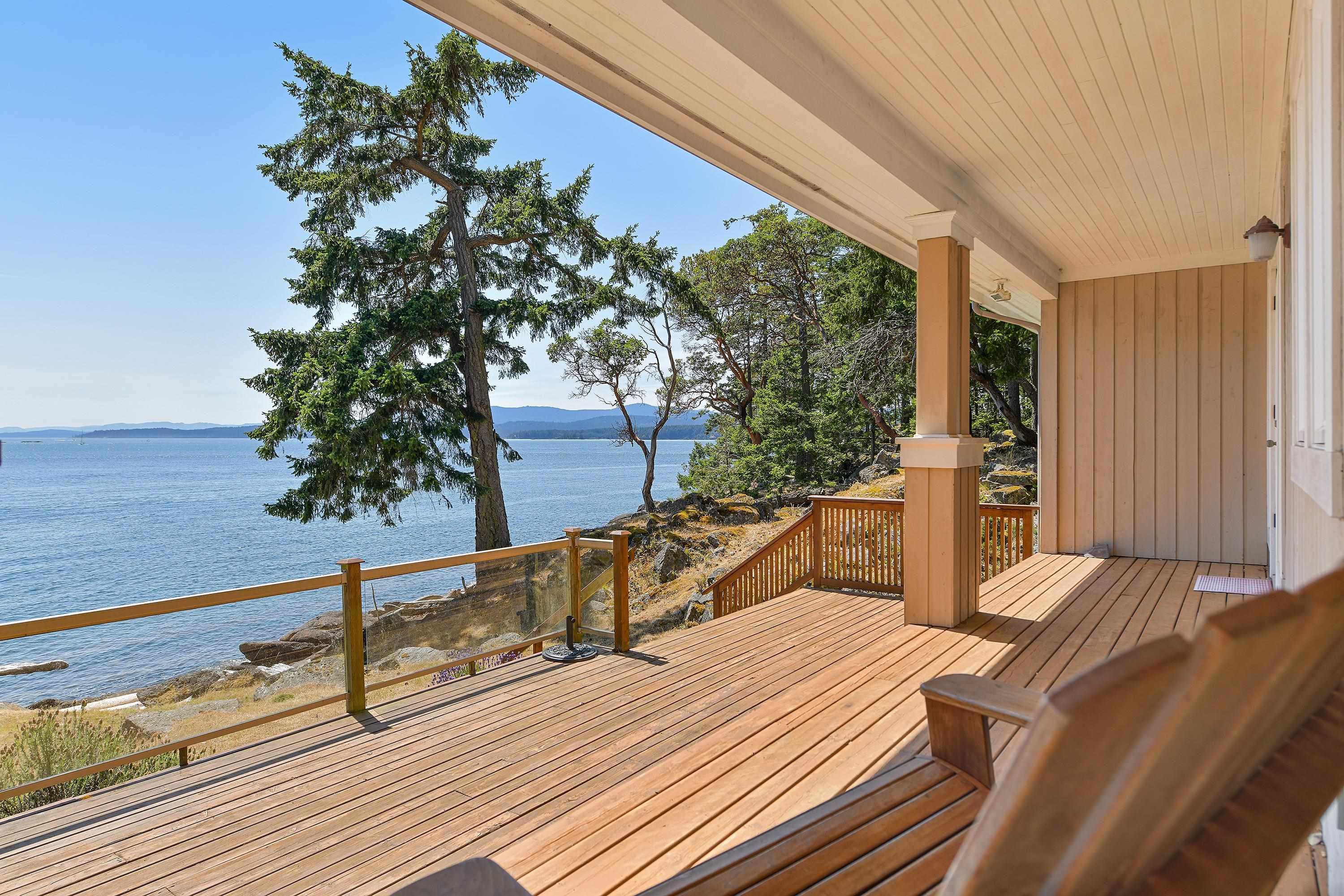 647 Dinner Bay Road, Mayne Island, V0N 2J2 — photo 5