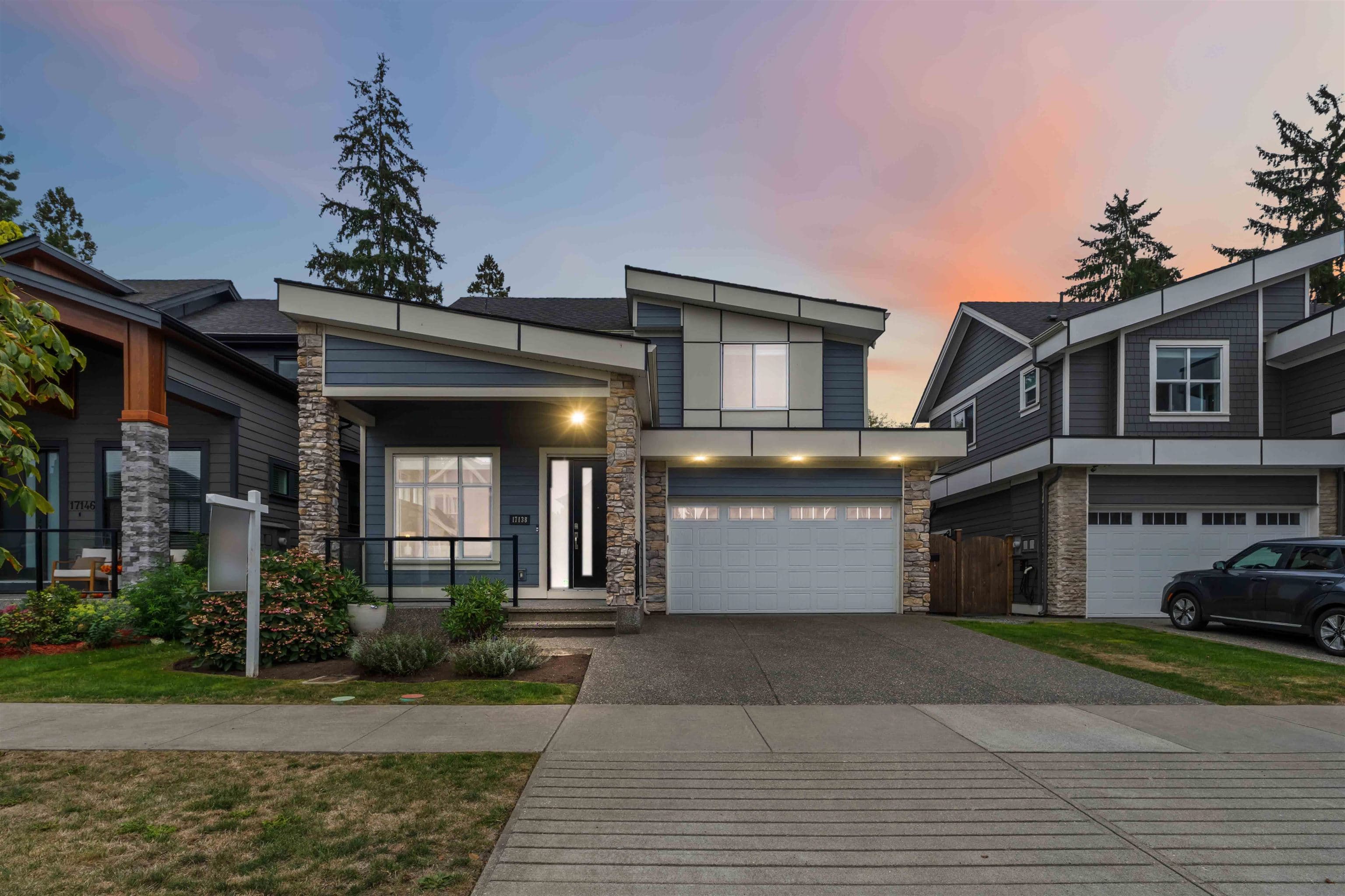 17138 0a Avenue, Surrey, V3Z 0Y9 — photo 2