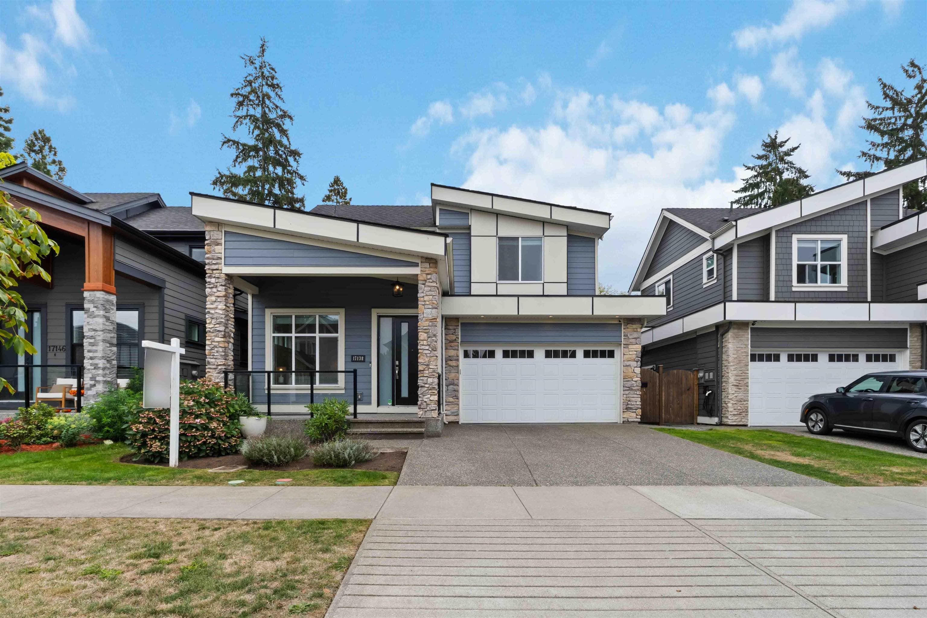17138 0a Avenue, Surrey, V3Z 0Y9 — photo 1