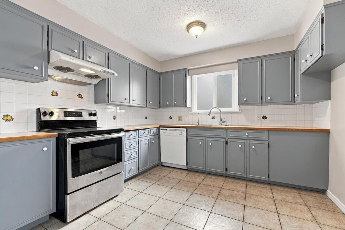 5809 Granville Street, Vancouver, V6M 3C8 — photo 5